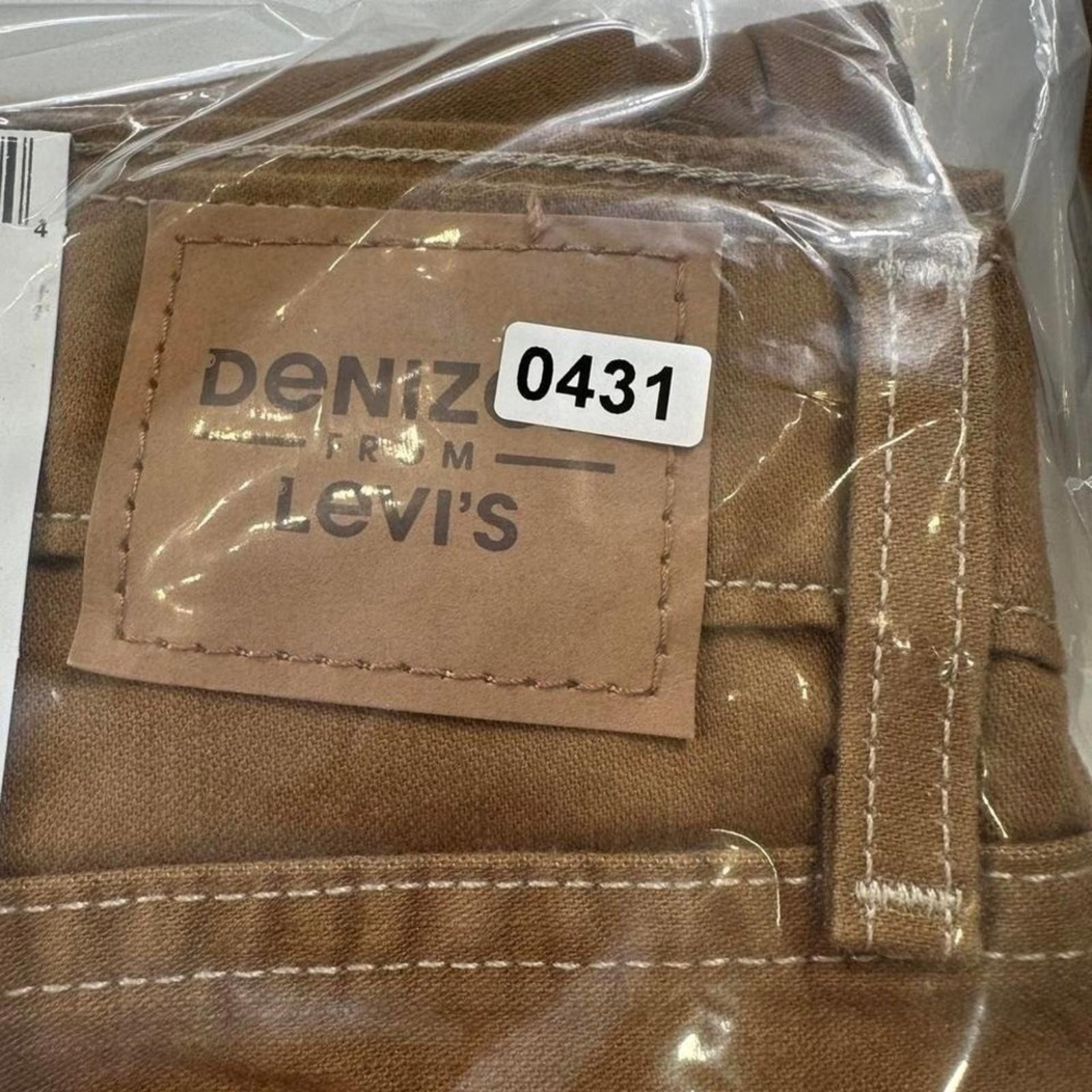 Levi's NWT Vintage Levis Denizen Utility 90s Loose Jeans Womens W29 Size 29" - 10 Thumbnail