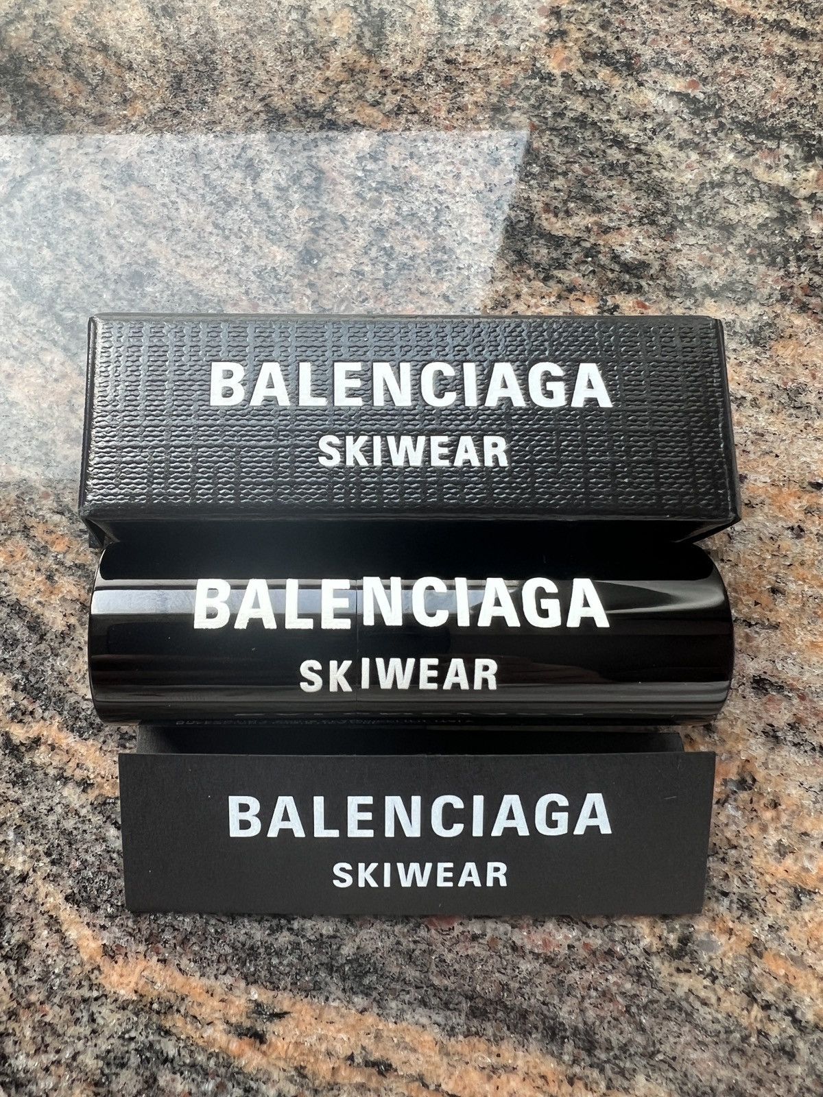 Balenciaga 🔥💄💋Rare! Balenciaga lipstick red skiwear collection Size ONE SIZE - 3 Thumbnail