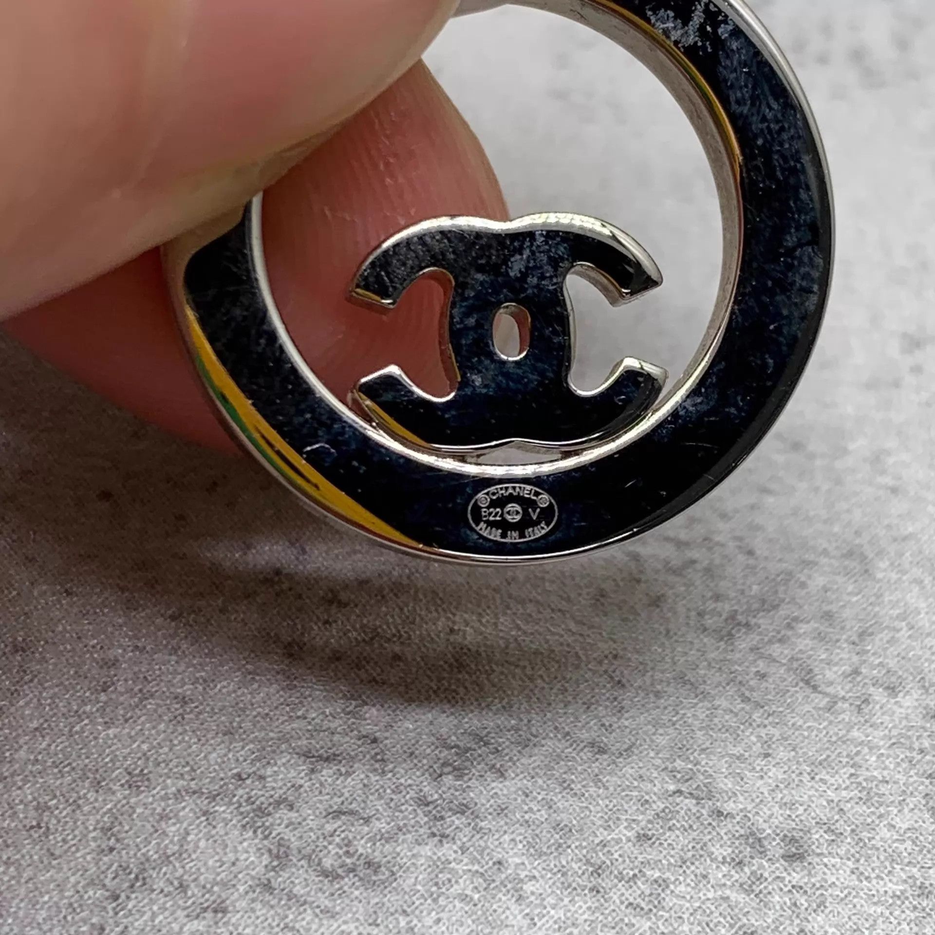 Chanel Chanel Round CC Cutout Crystal Earrings 95 New Size ONE SIZE - 6 Thumbnail