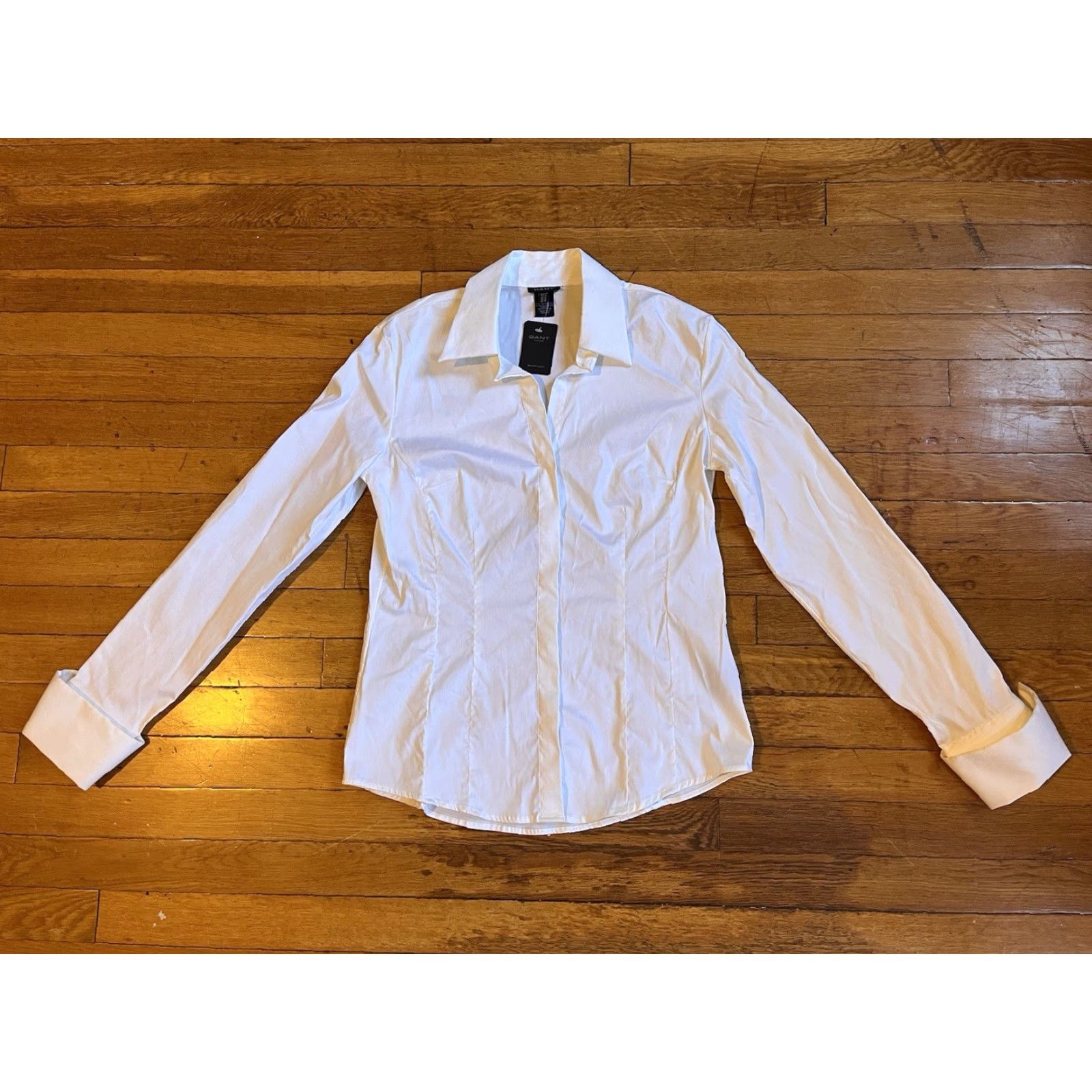Gant Gant Satin Shirt Women’s 10 White Hidden Button Shirt Button-Up 10 White GANT Women Regular Size Type Regular Size L / US 10 / IT 46 - 2 Thumbnail