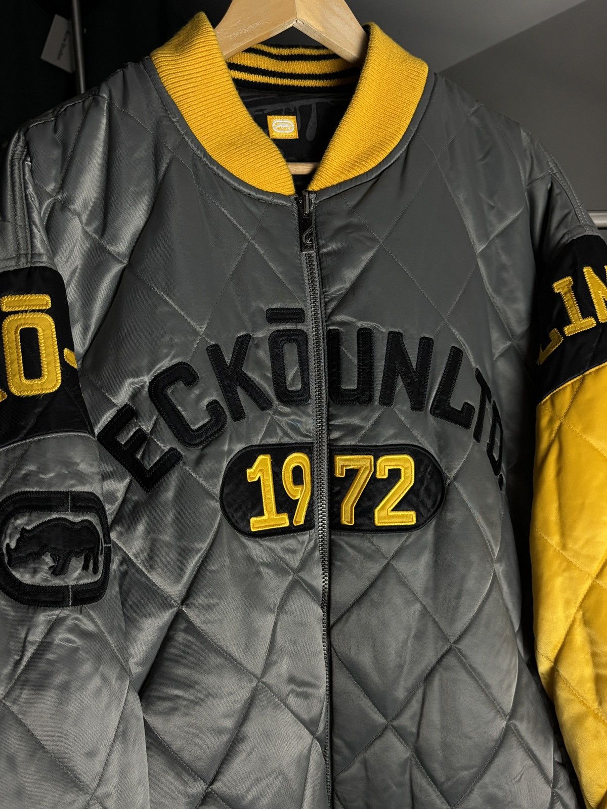 Ecko Unltd. Ecko Unltd. Quilted Reversible Bomber Jacket Rap HipHop Boxy Size US XL / EU 56 / 4 - 3 Thumbnail