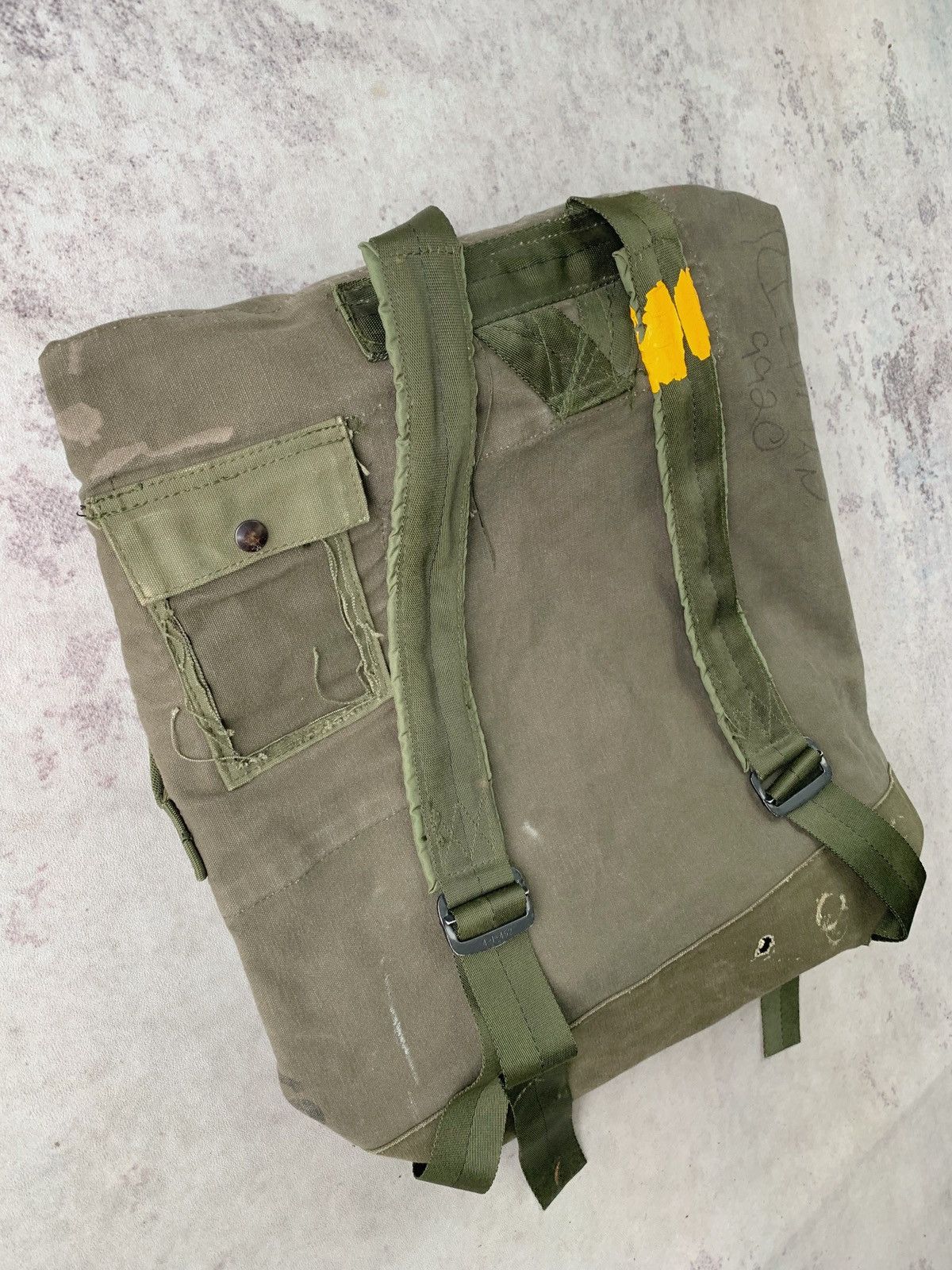 Vintage 1960s Sun Faded Distressed US Army Canvas Backpack Duffle Size ONE SIZE - 8 Thumbnail