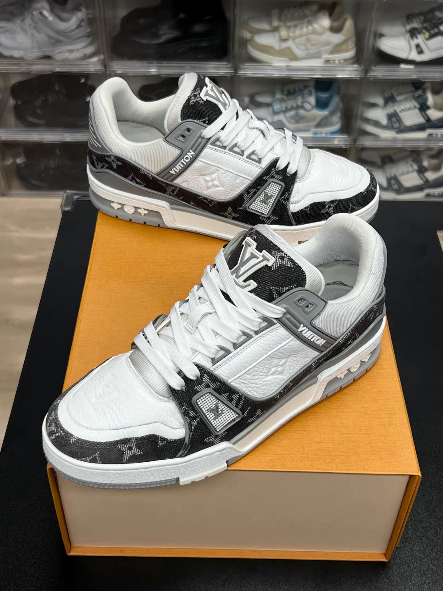 Louis Vuitton LV TRAINER Gray White Denim K15 Size US 7 / EU 40 - 1 Thumbnail
