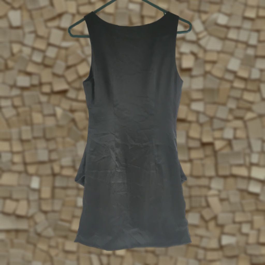 H&M H&M Dress Women’s Size 4 Black Scoop Neck Knee Length Sleeveless Pullover Ruffle Size S / US 4 / IT 40 - 1 Thumbnail