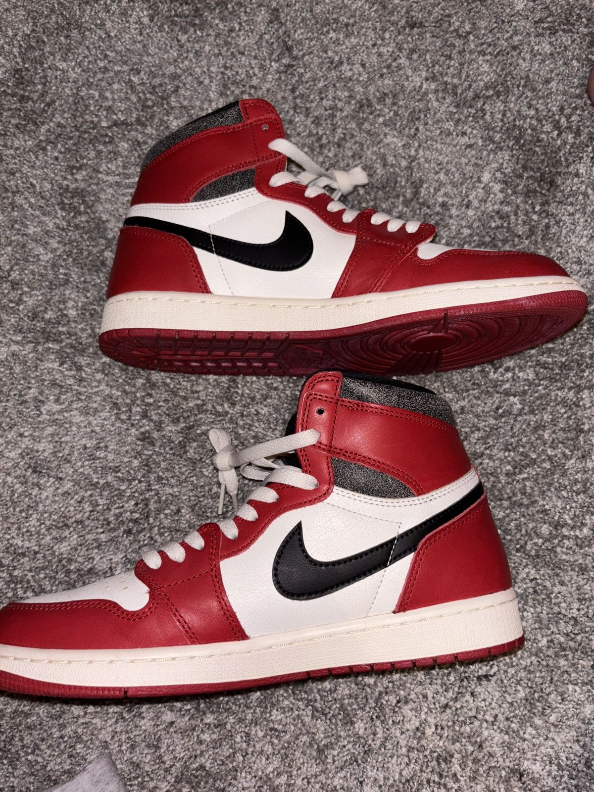Jordan Brand Jordan 1 lost and found Size US 10.5 / EU 43-44 - 4 Thumbnail