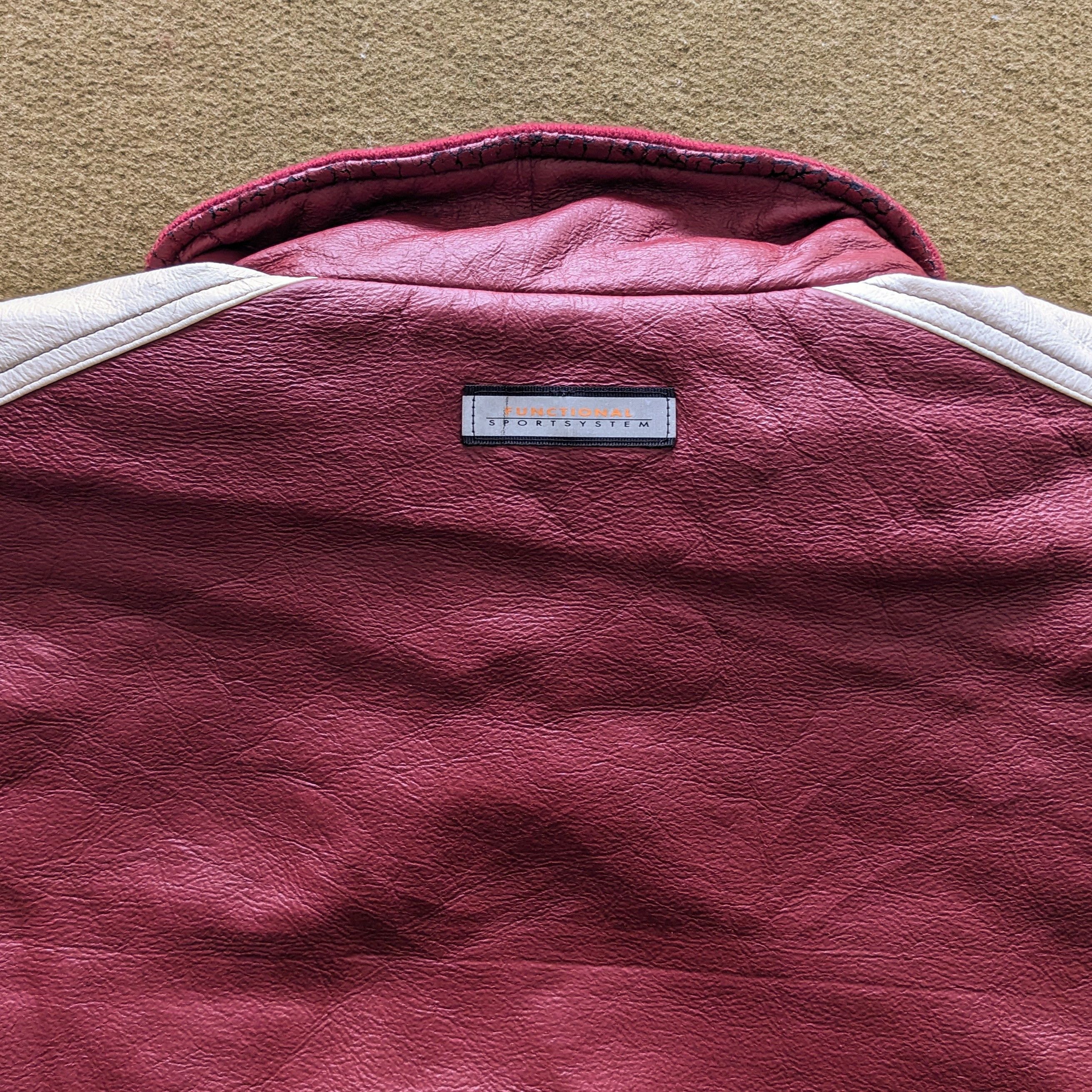Descente Vintage DESCENTE COOLPLOWS Sports Bomber Jacket Size US L / EU 52-54 / 3 - 4 Thumbnail