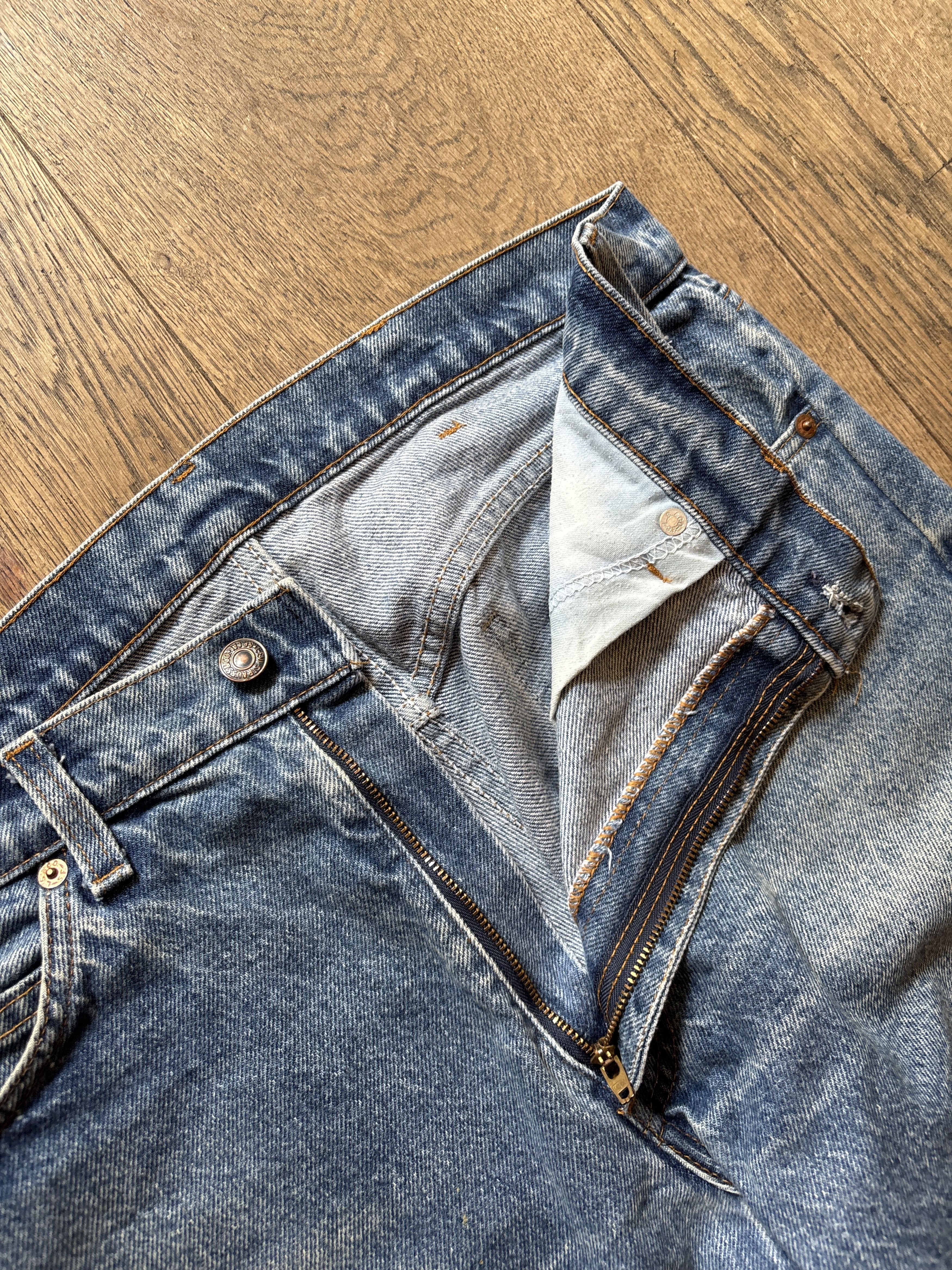 Levi's Vintage Clothing Vintage Levi's Orange Tab Painters Denim Size US 31 - 8 Thumbnail