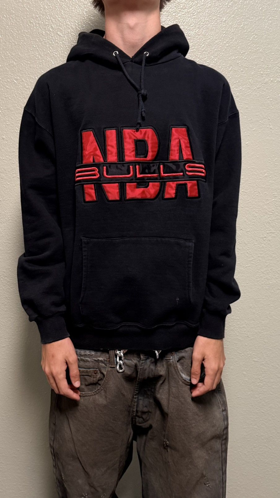 Nutmeg Vintage NBA Bulls Hoodie Size US L / EU 52-54 / 3 - 1 Thumbnail