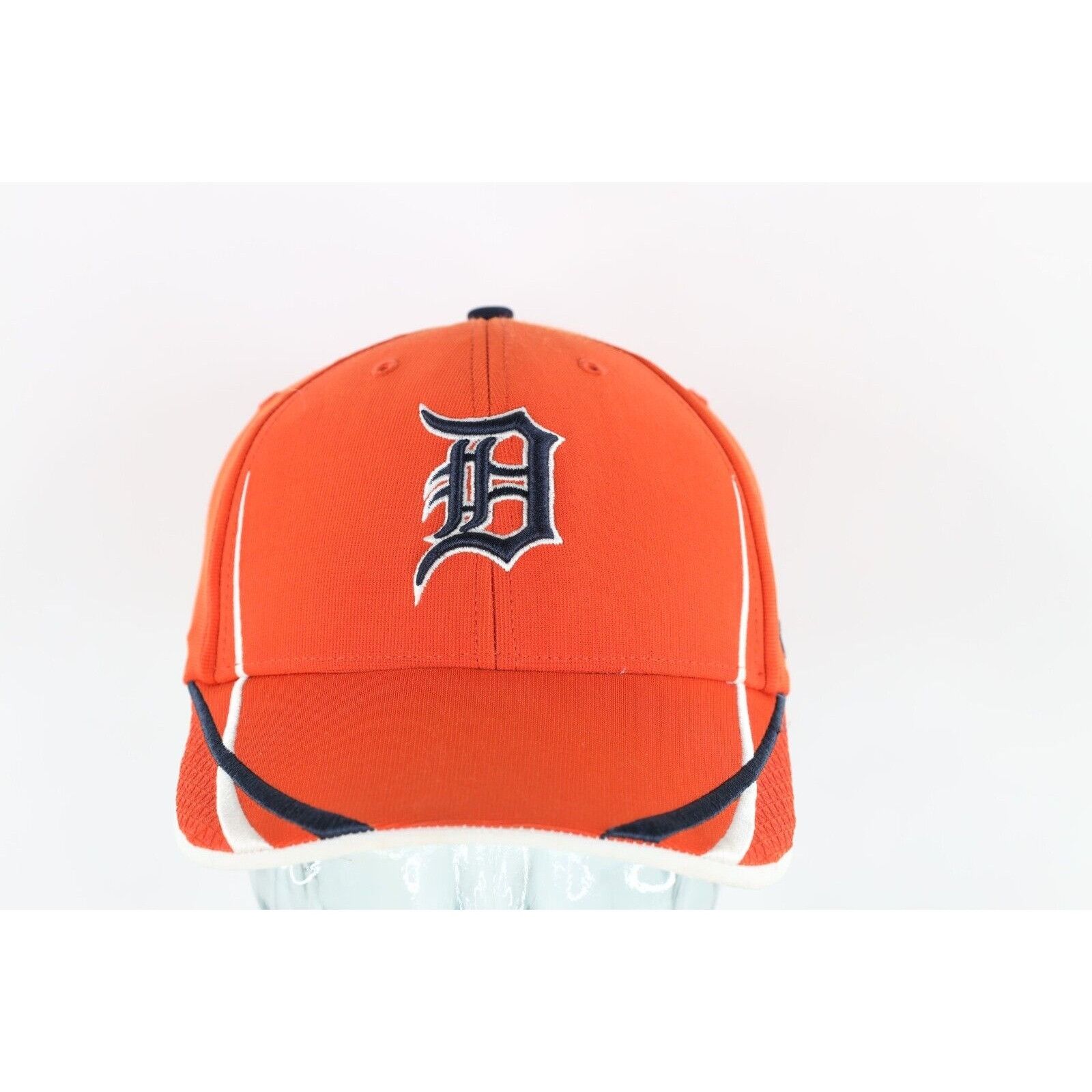 Vintage Vintage Distressed Spell Out Detroit Tigers Baseball Hat Cap Size ONE SIZE - 1 Thumbnail