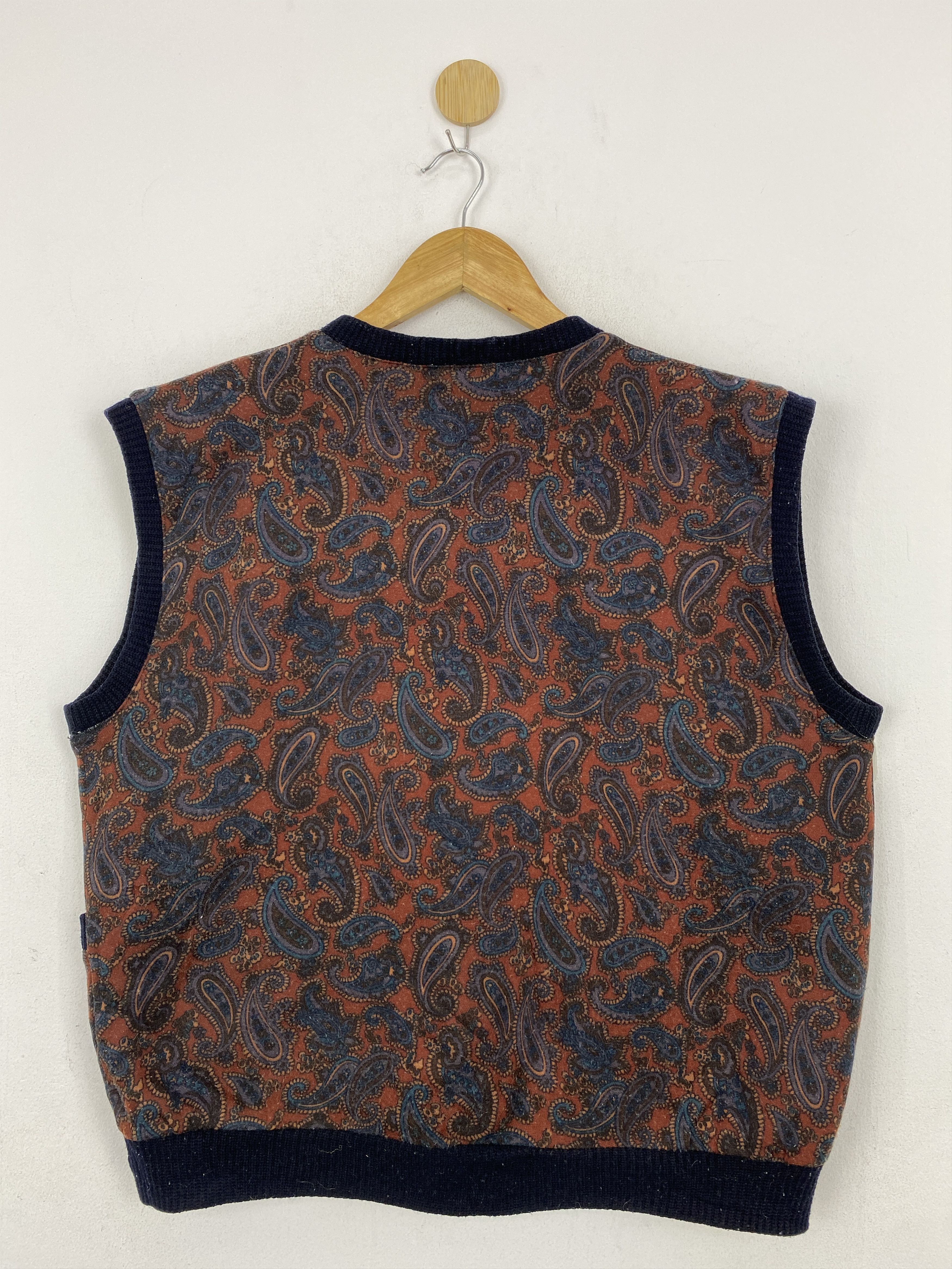 Japanese Brand Vintage Japanese Quilted Paisley Vest Earth Tone Knit JA0118 Size US L / EU 52-54 / 3 - 2 Thumbnail
