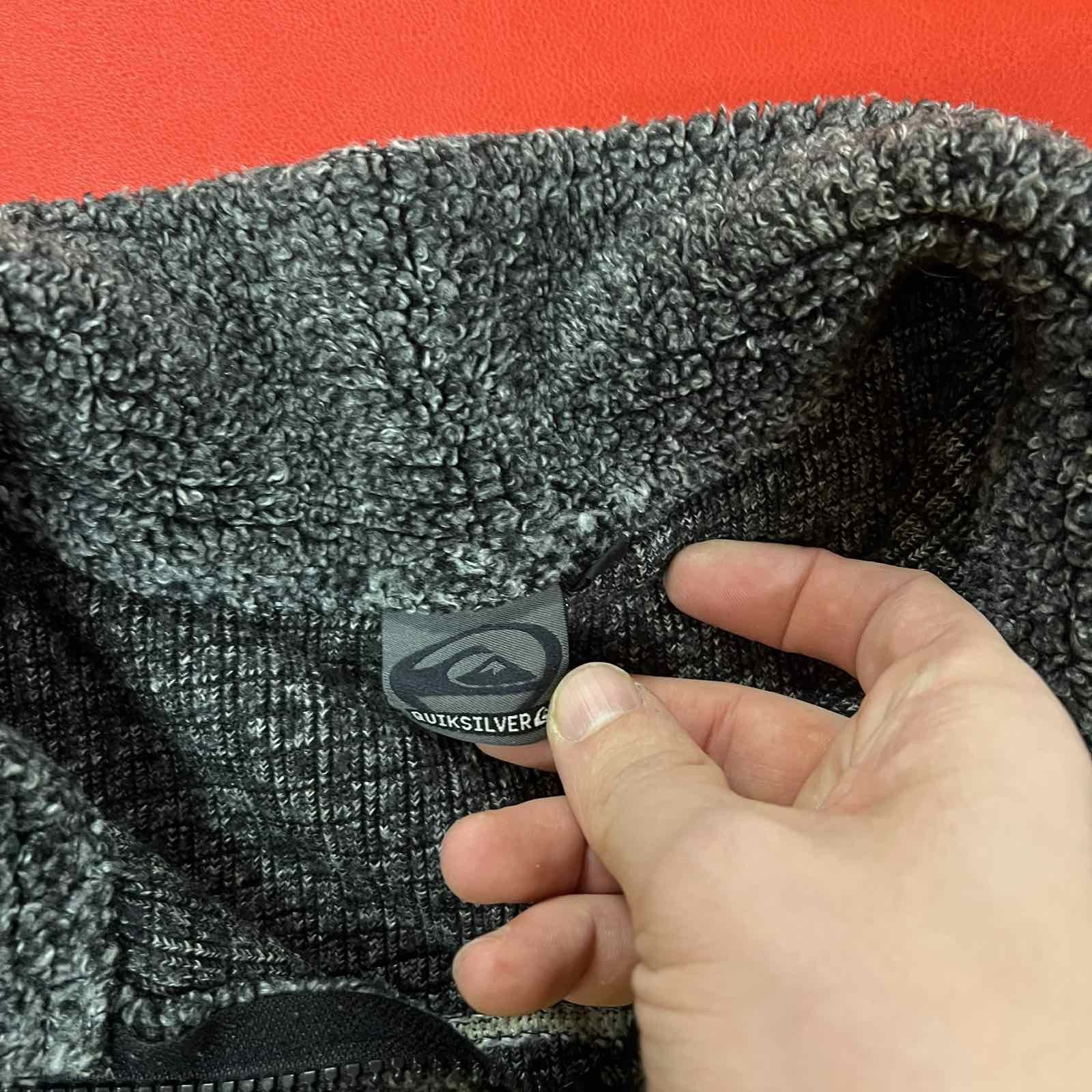 Quiksilver Vintage 90s Quiksilver fleece zip sweater Teddy Sz L Size US L / EU 52-54 / 3 - 4 Thumbnail
