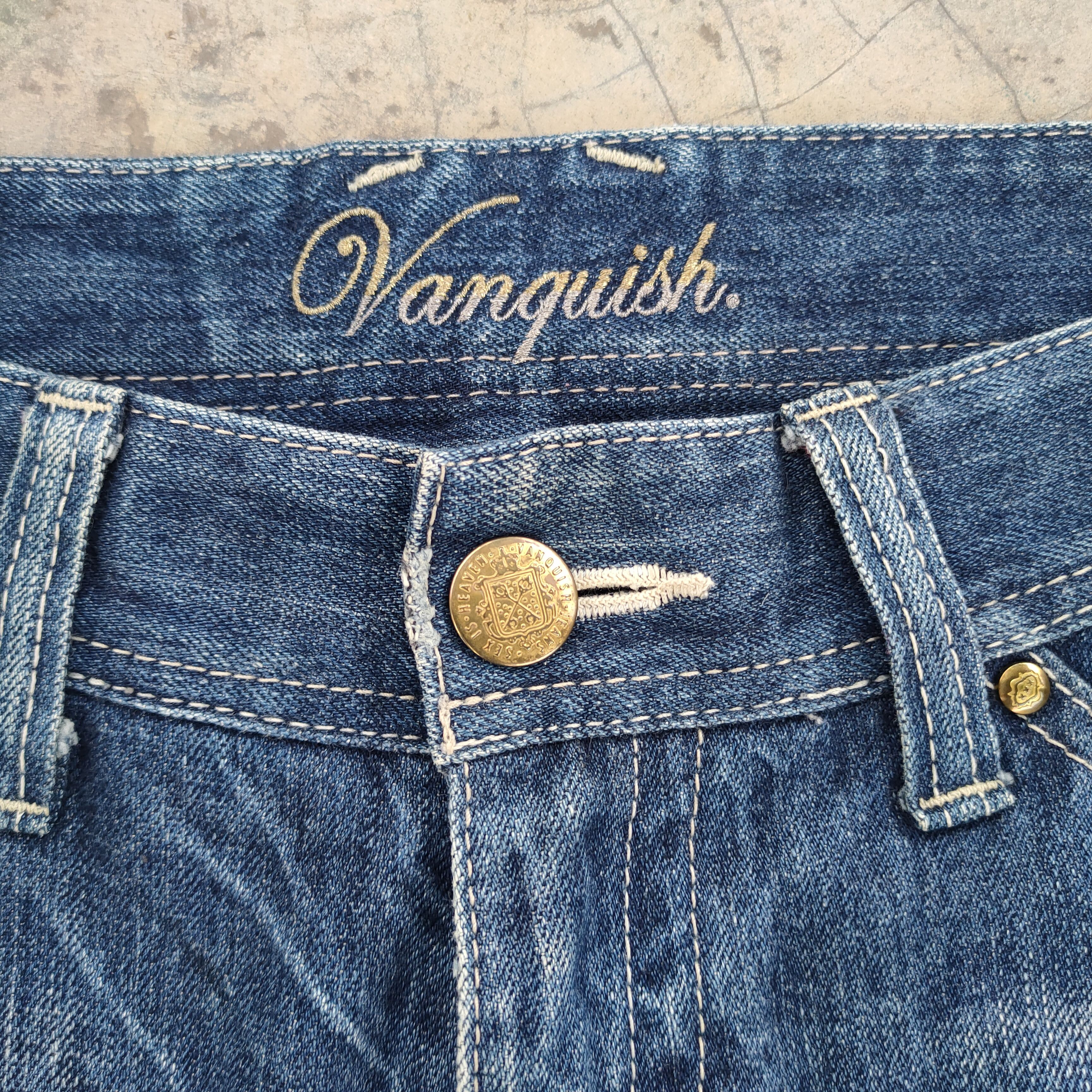 Vanquish FLARE Vtg Vanquish faded ripped denim jeans pants Size US 32 / EU 48 - 6 Thumbnail