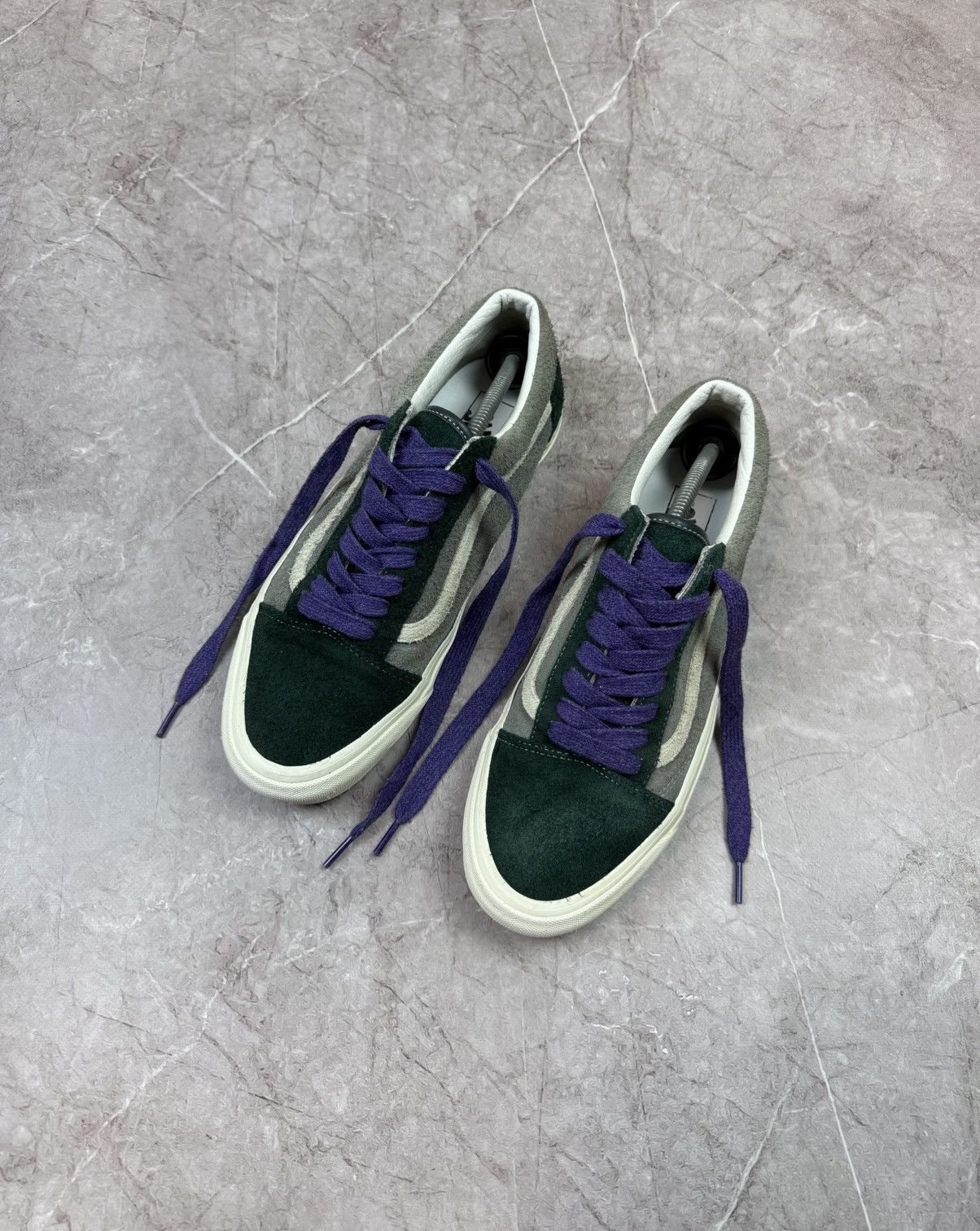 Vans Vans Olds Skool shoes Size US 11 / EU 44 - 1 Thumbnail