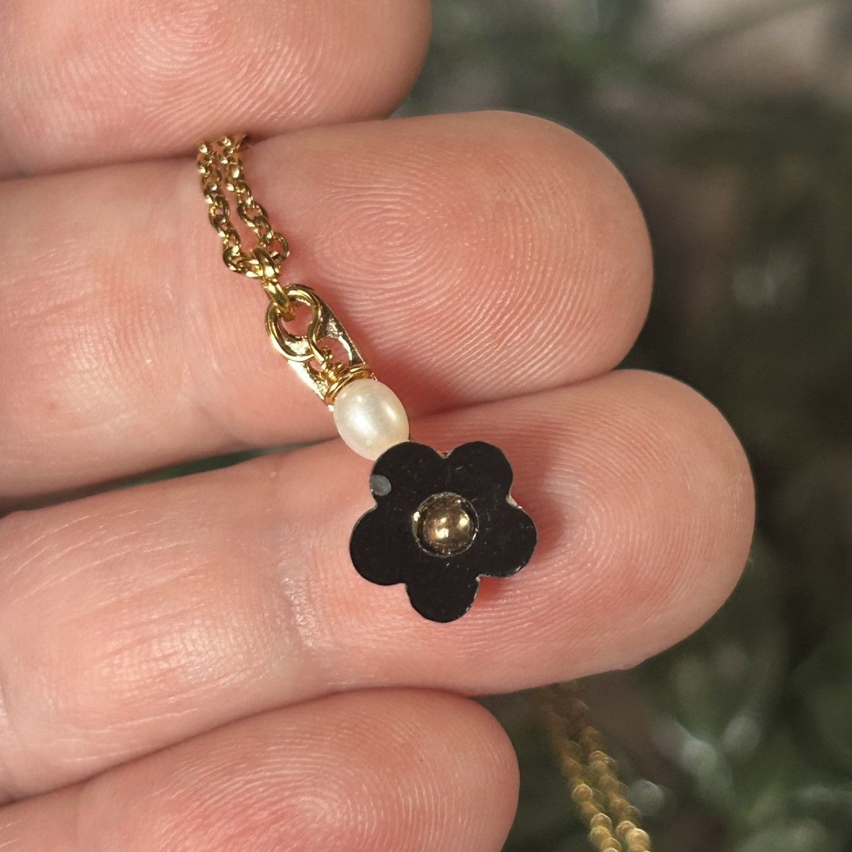 Handmade Handcrafted salvaged vintage black floral pearl necklace Size ONE SIZE - 1 Thumbnail