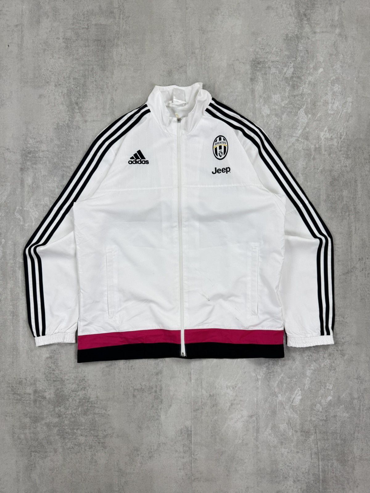 Adidas JUVENTUS 2015/2016 TRAINING FOOTBALL JACKET JERSEY ADIDAS Size US L / EU 52-54 / 3 - 1 Thumbnail