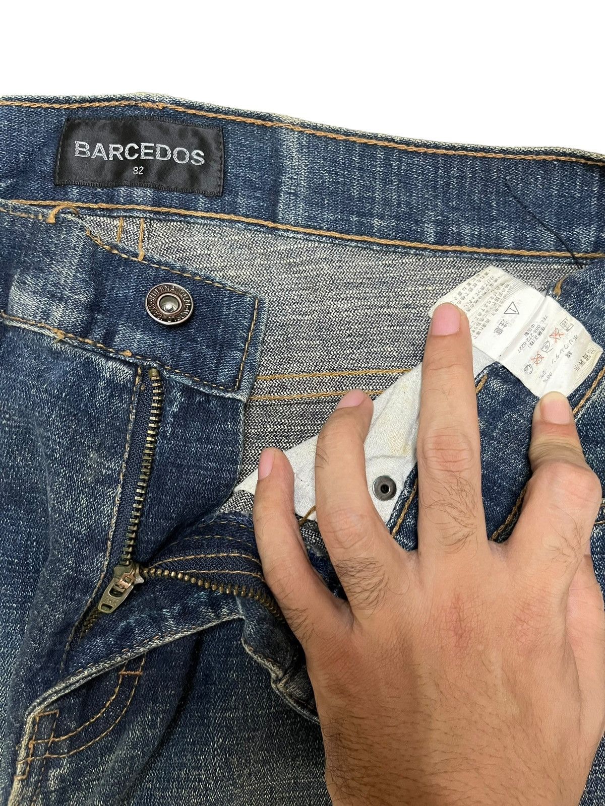 Japanese Brand Vintage Japanese Brand Sick Mud Wash Distressed Loose Jeans Size US 31 - 10 Thumbnail