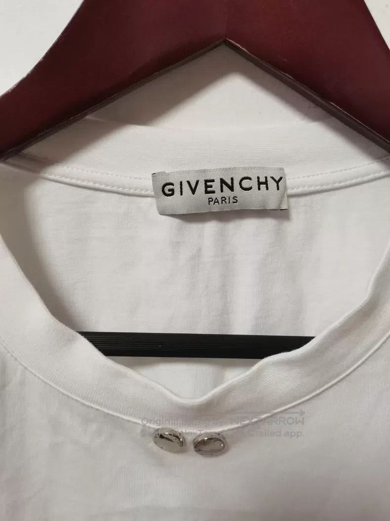 Givenchy Givenchy Short Sleeve T-shirt Size US S / EU 44-46 / 1 - 4 Thumbnail