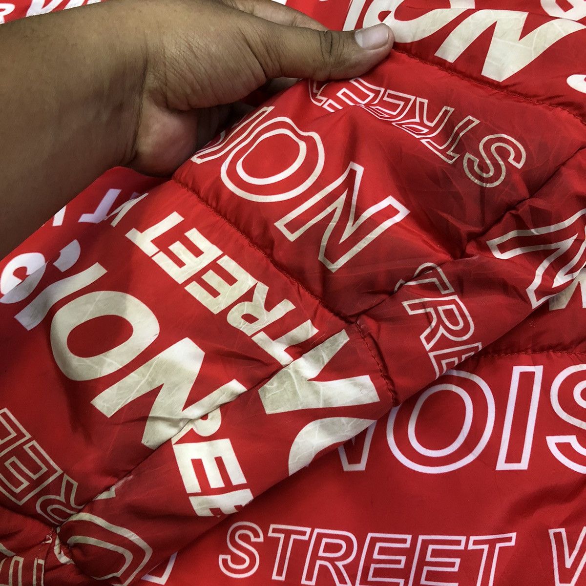 Vision Streetwear Vision Street Wear Spellout Puffer Light Jacket Size US L / EU 52-54 / 3 - 13 Thumbnail