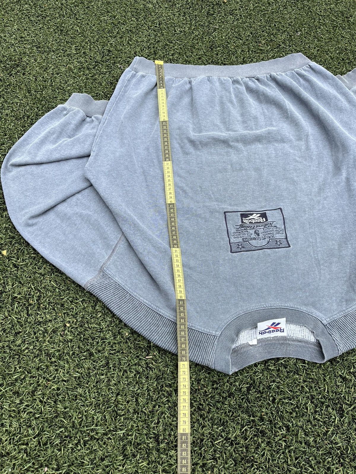 Reebok Vintage Reebok Challenge Sweatshirt Grey XL 90s Size US XL / EU 56 / 4 - 6 Thumbnail