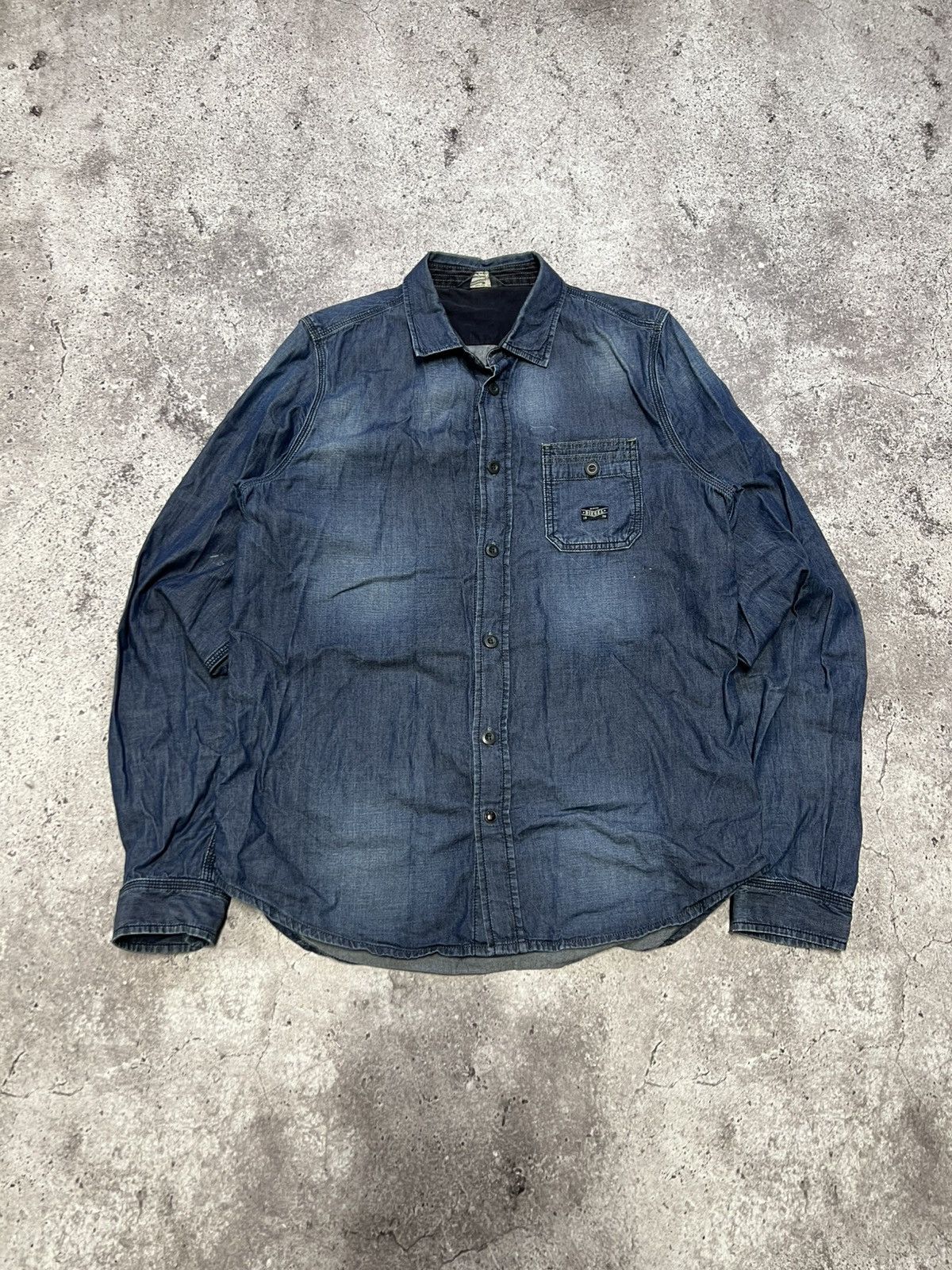 Diesel Vintage Diesel Denim Shirt Avant-Garde Western RRL Style Size US L / EU 52-54 / 3 - 1 Thumbnail