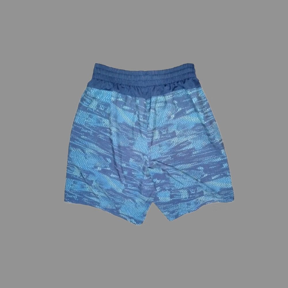 Vintage DSG Men Shorts with Zipper Pocket Blue Stride Sweat Pockets S Mens Regular Size Short Pants Size US 29 - 1 Thumbnail