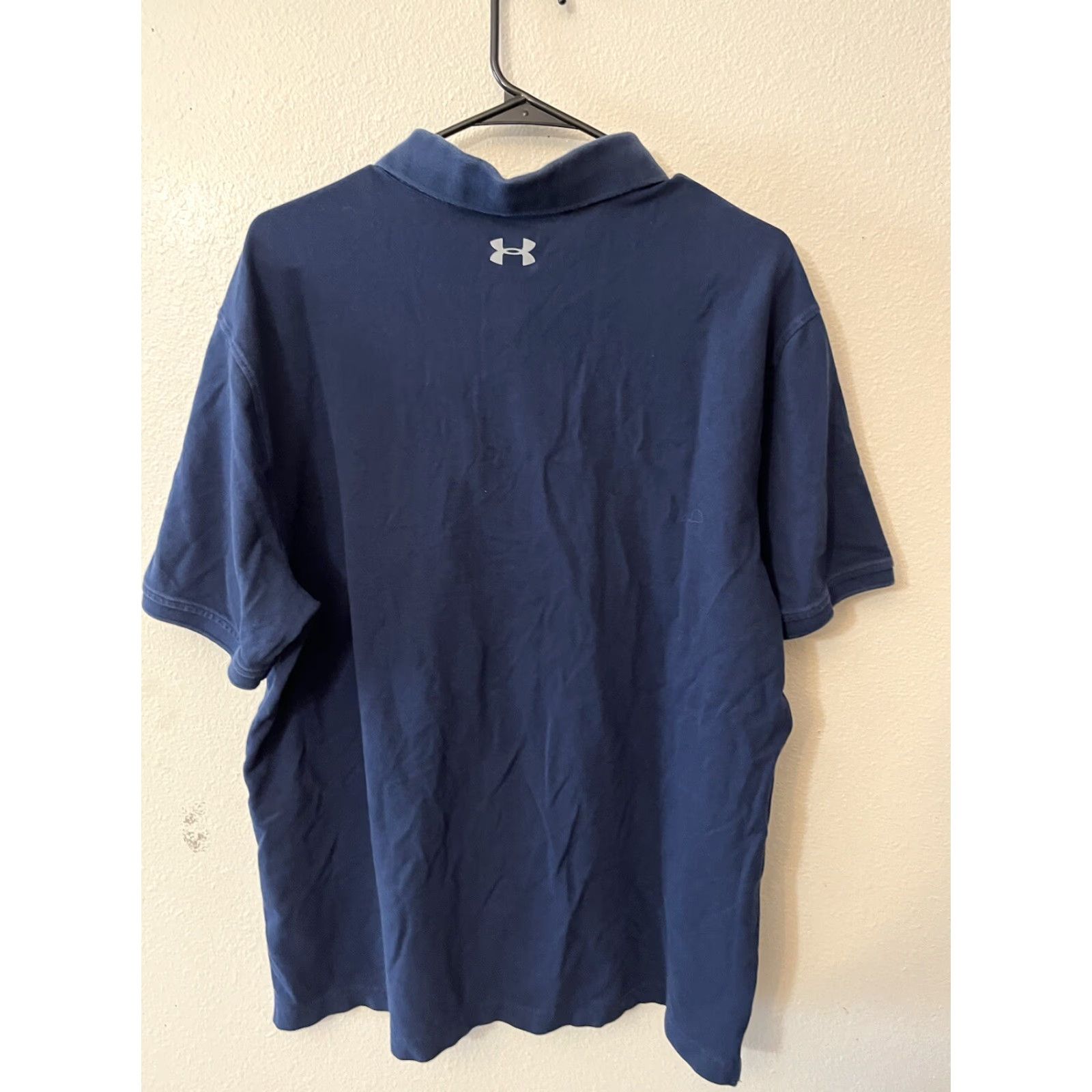 Under Armour UNDER ARMOUR LOOse FIT MENS Gray 3 BUTTON POLO SIZE XL Blue Solid Golf Size US XL / EU 56 / 4 - 3 Thumbnail