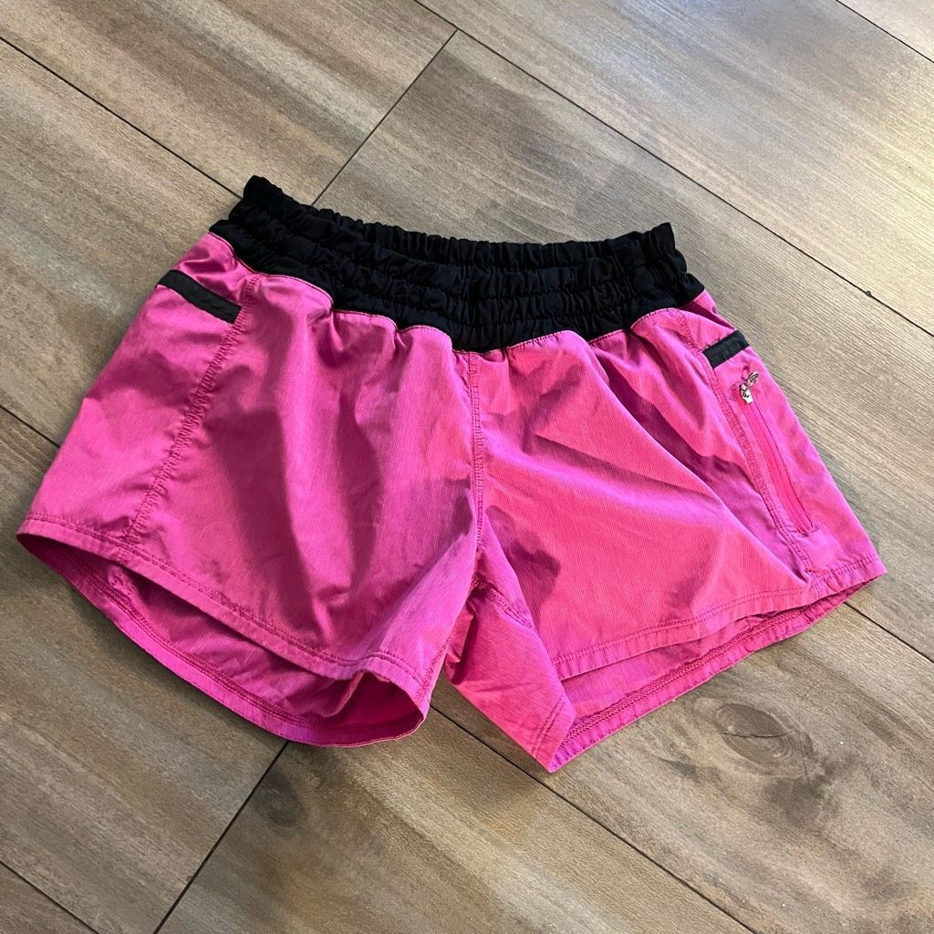 Lululemon Lululemon Pink Athletic Workout Shorts Women 4 Size 27" / US 4 / IT 40 - 1 Thumbnail