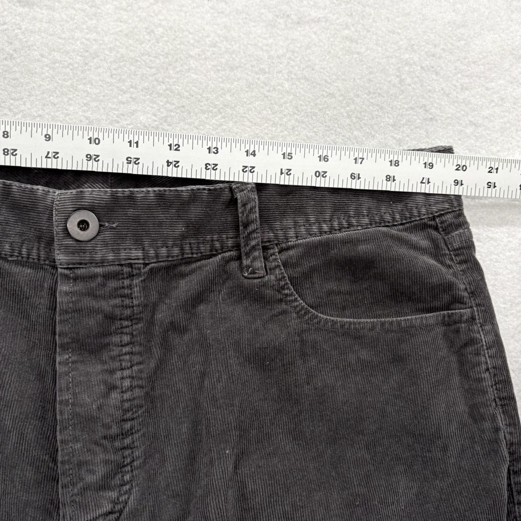 James Perse James Perse 5-Pocket Stretch Cord Pants Mens 38x28 Gray Straight Corduroy Casual Size US 38 / EU 54 - 7 Thumbnail
