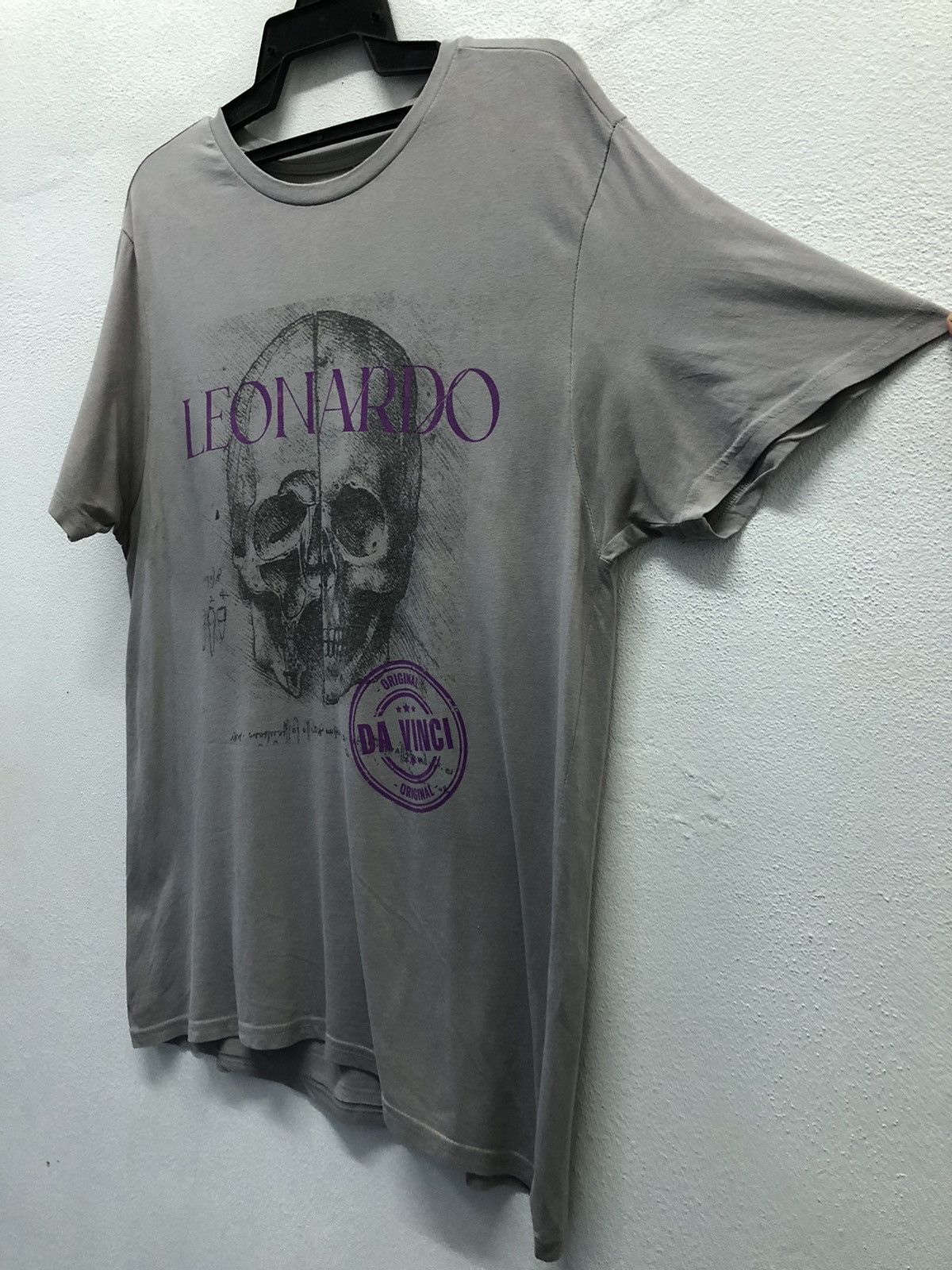 Vintage Vintage Leonardo Da Vinci T-Shirt Size US L / EU 52-54 / 3 - 5 Thumbnail