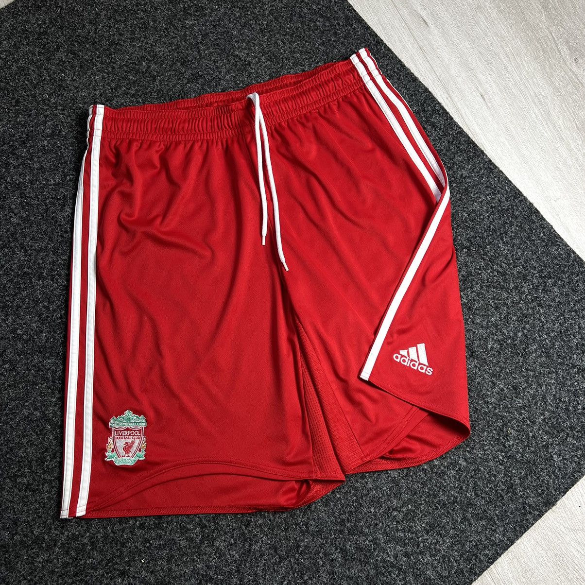 Adidas × Vintage Liverpool 2008 shorts adidas football Size US 36 / EU 52 - 1 Thumbnail