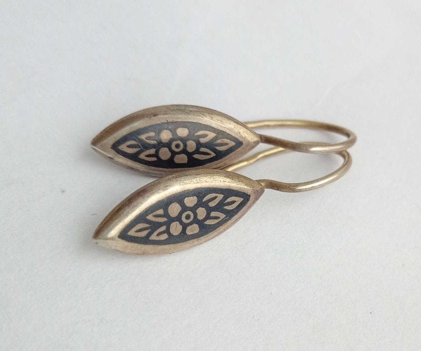 Vintage Vintage Earrings Black Silver 875 Women's Jewelry Flower Size ONE SIZE - 2 Thumbnail