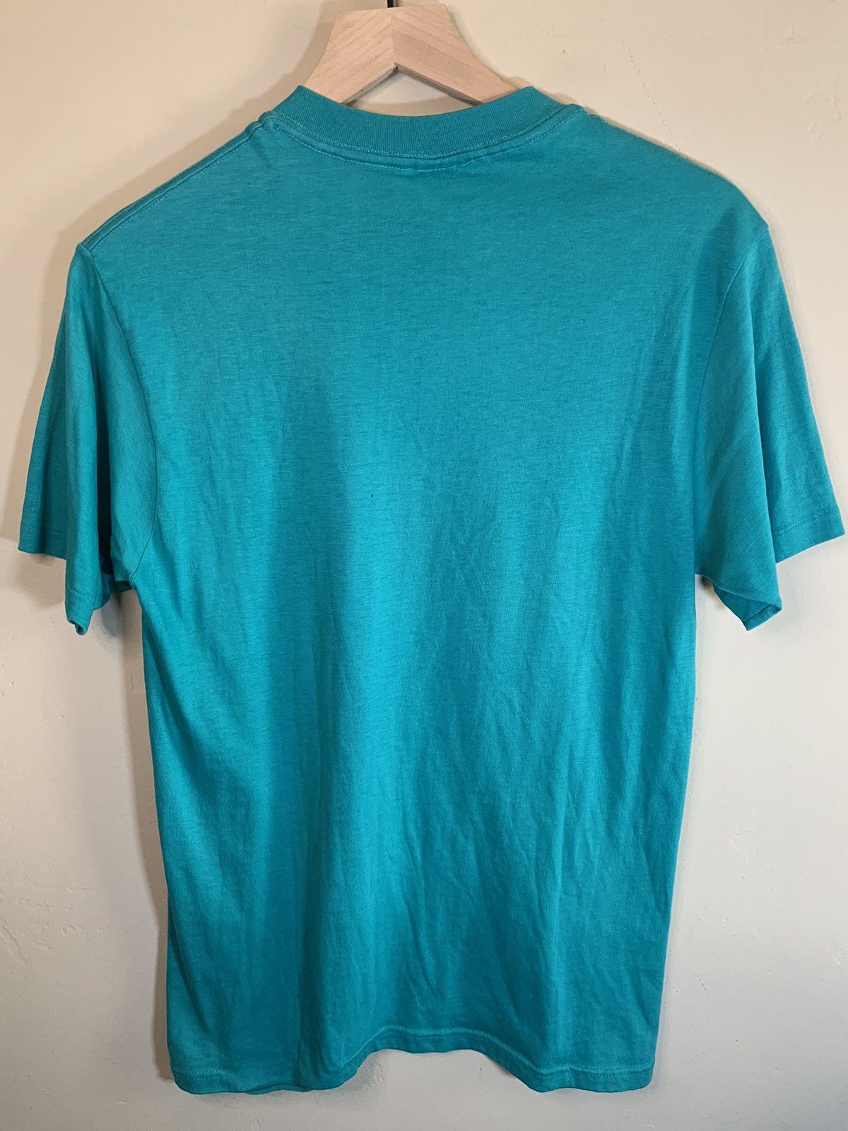 Vintage *RARE* Vintage 70’s Surfing Rippin’ Single Stitch Surf Shirt Size US L / EU 52-54 / 3 - 6 Thumbnail