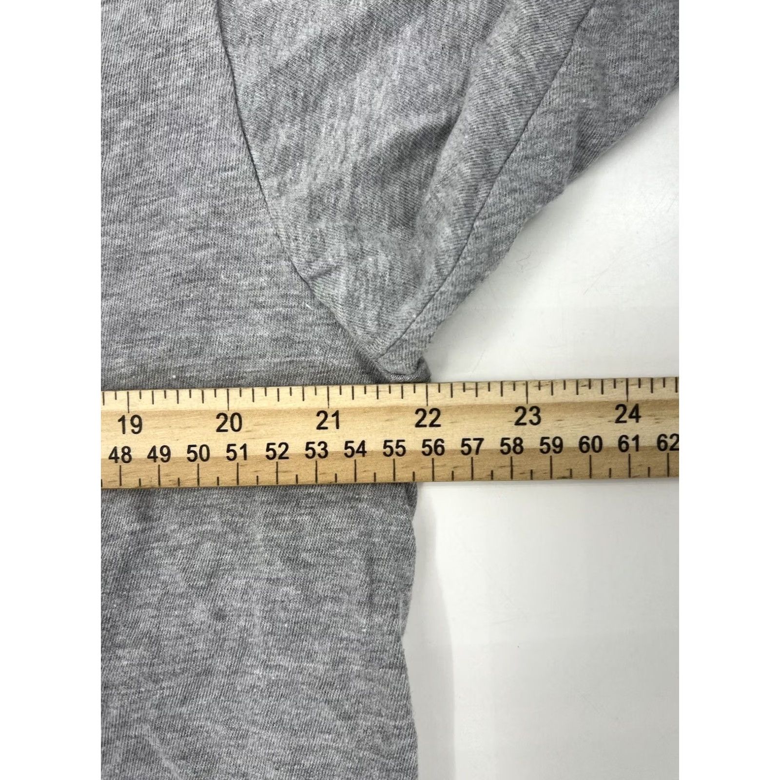 J Brand Annarbor T-Shirt Short Sleeve Size XL Gray Crew Neck Men Regular Shirt Logo Accent Summer Autumn Spring Winter Growing Games Theme Size US XL / EU 56 / 4 - 6 Thumbnail