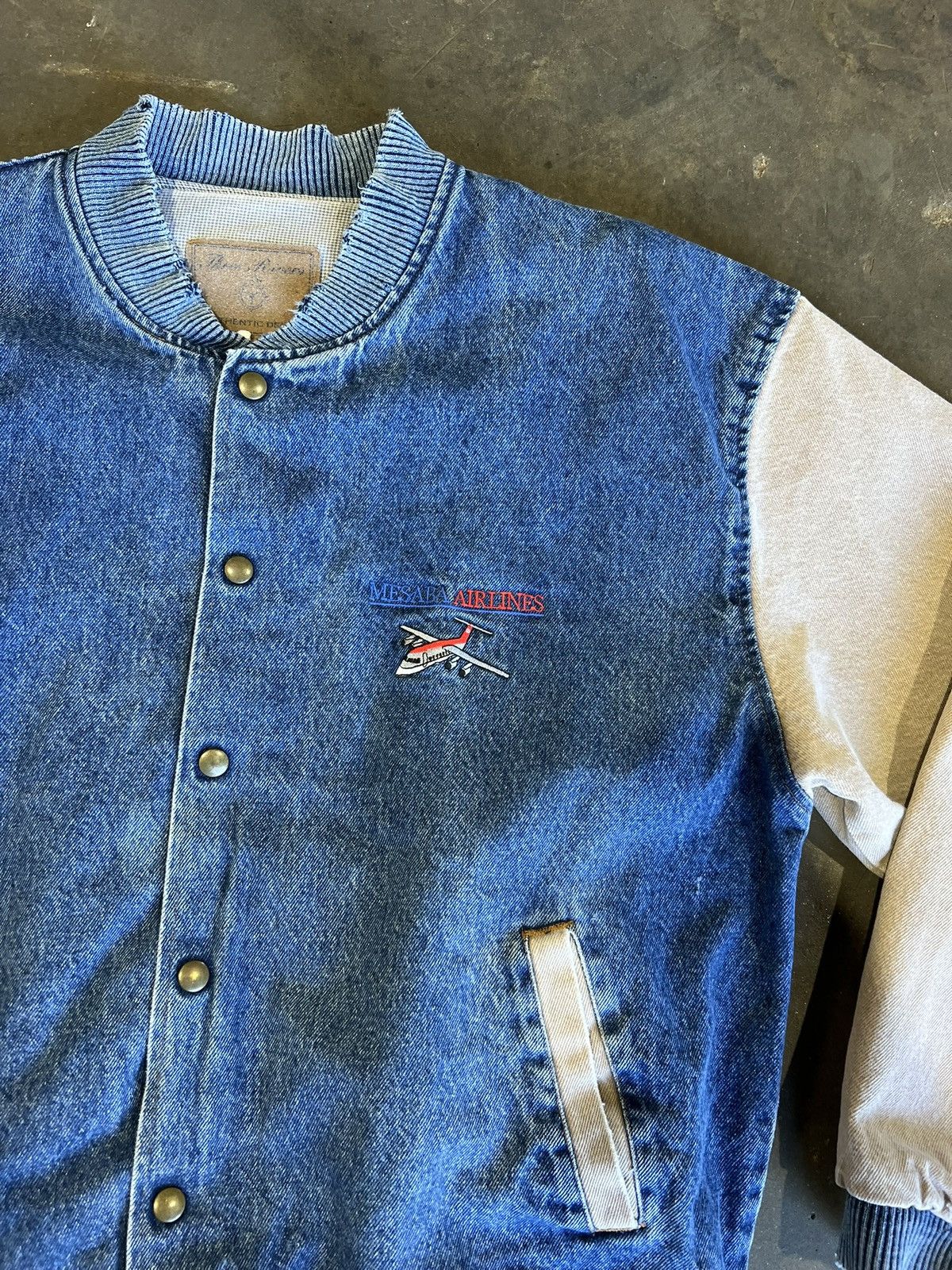 Vintage Vintage Mesara Airlines Denim Canvas Varsity Jacket Size US L / EU 52-54 / 3 - 3 Thumbnail