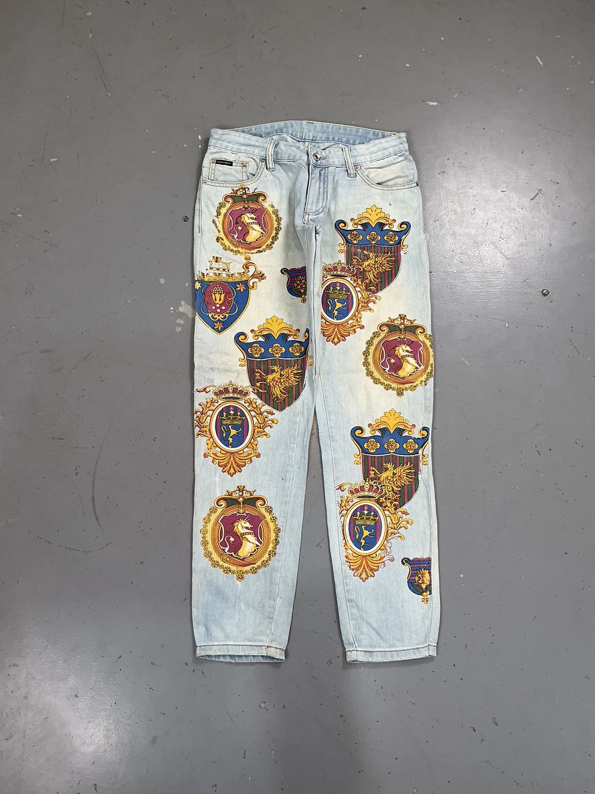 Dolce & Gabbana × Vintage Vintage dolce & Gabbana crazy royal printed denim Size US 32 / EU 48 - 1 Thumbnail