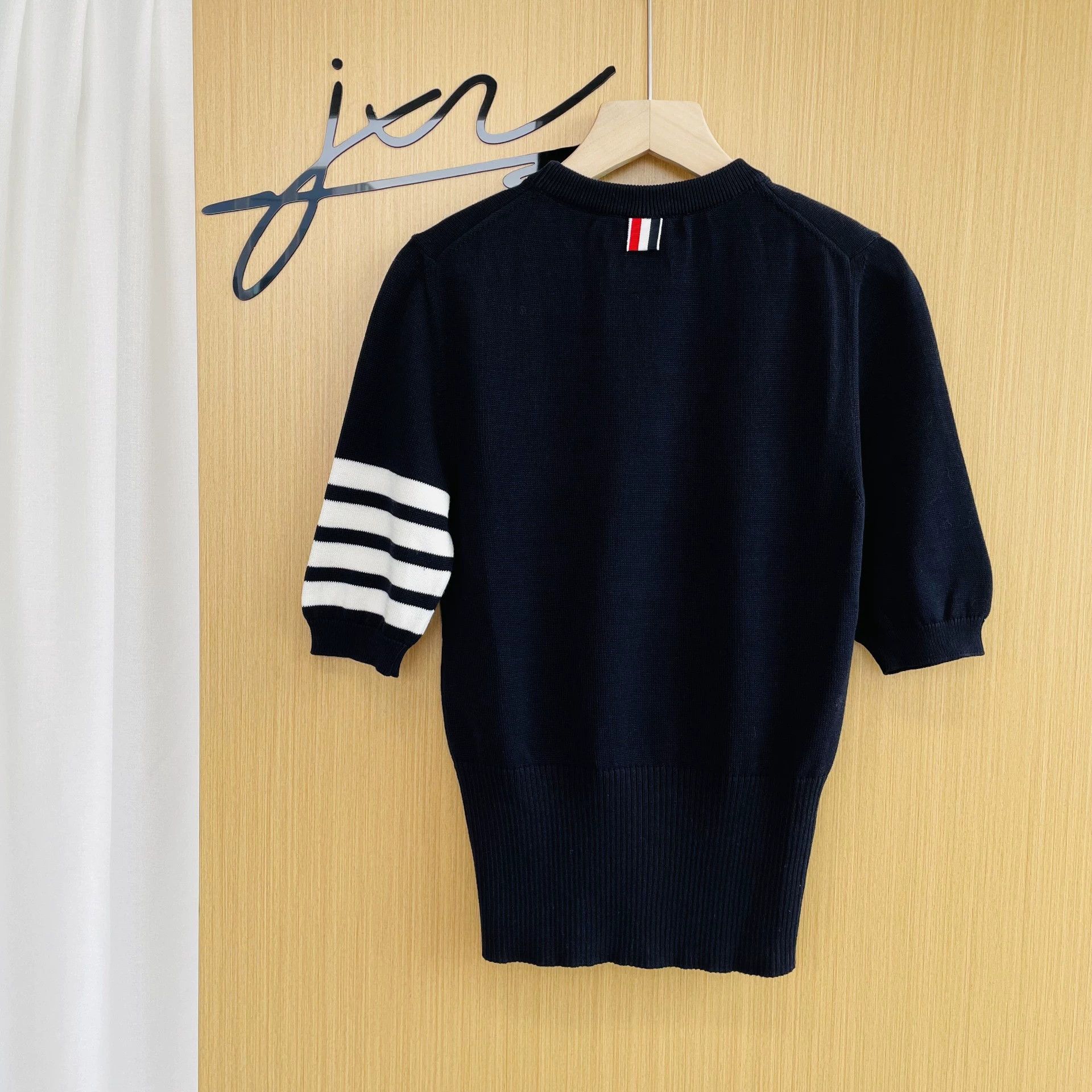 Thom Browne Thom Browne Navy Blue Knit SS Sweater 0 Unused Size XS / US 0-2 / IT 36-38 - 2 Thumbnail
