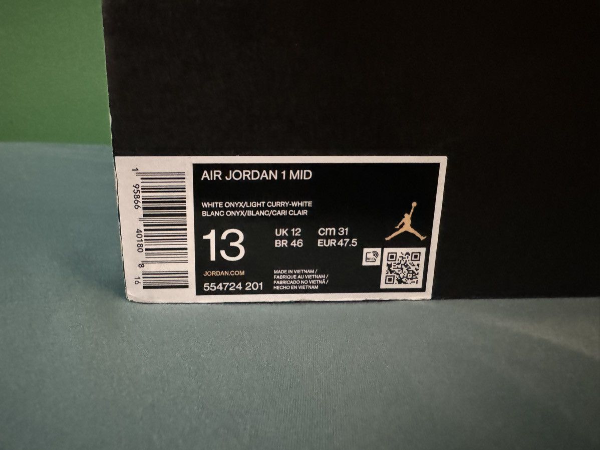 Jordan Brand Nike Air Jordan 1 Mid Light Curry Cardinal 2022 Size US 13 / EU 46 - 6 Thumbnail