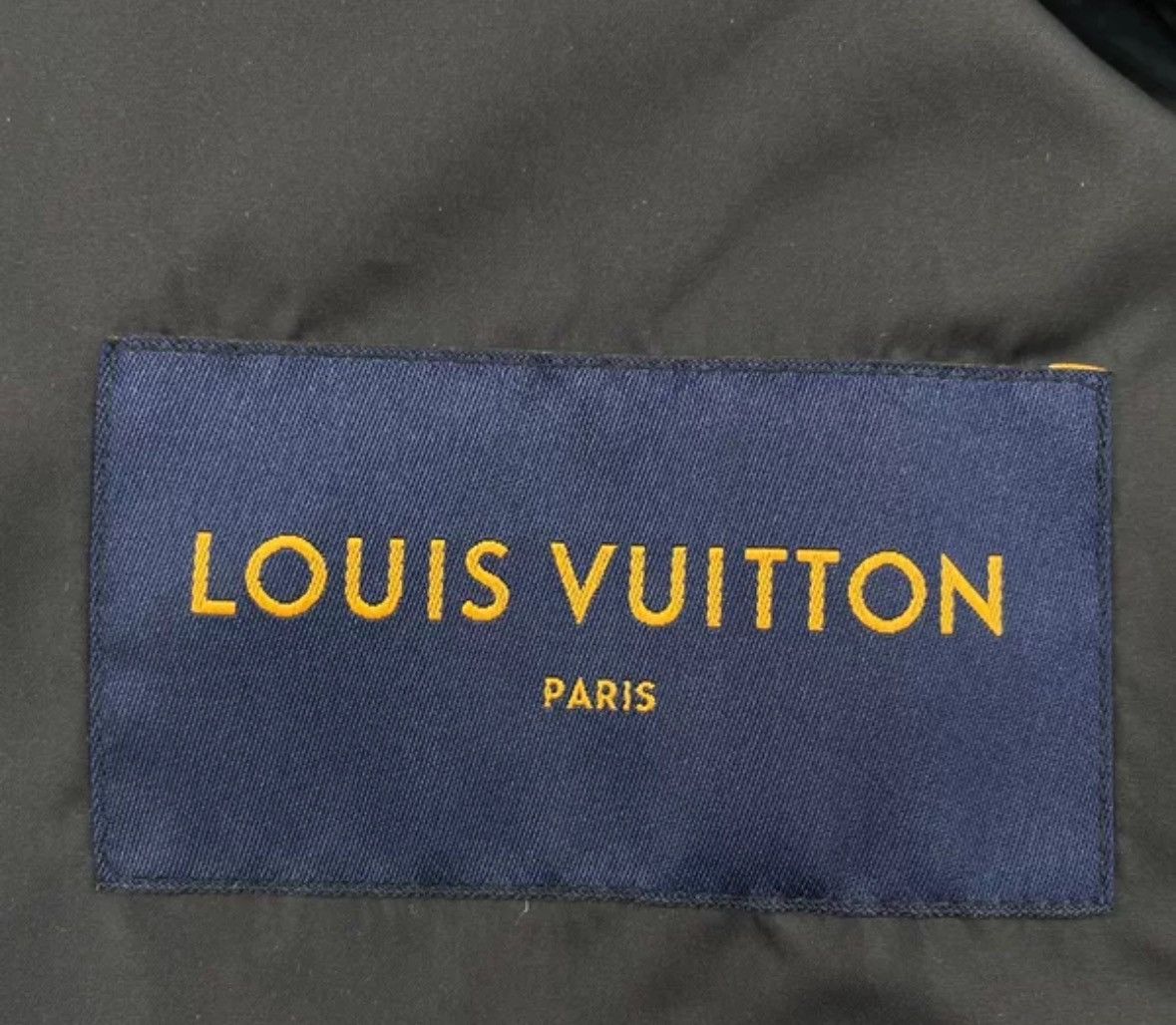 Louis Vuitton Louis Vuitton LV Colorful Letter Hoodie Jacket Size US L / EU 52-54 / 3 - 4 Thumbnail