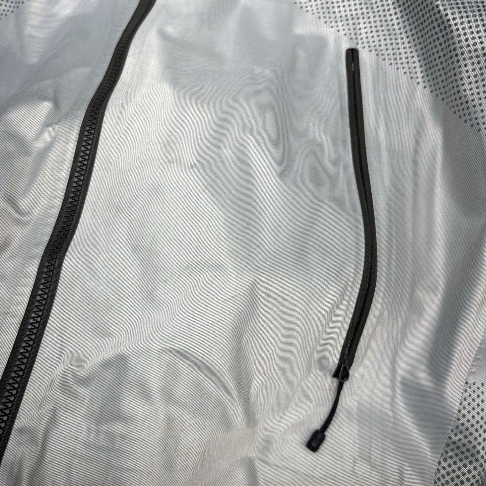 The North Face The North Face Fuseform Dot Matrix Jacket Mens Regular M Gray Lined Insulated Hiking Coat Size US M / EU 48-50 / 2 - 5 Thumbnail