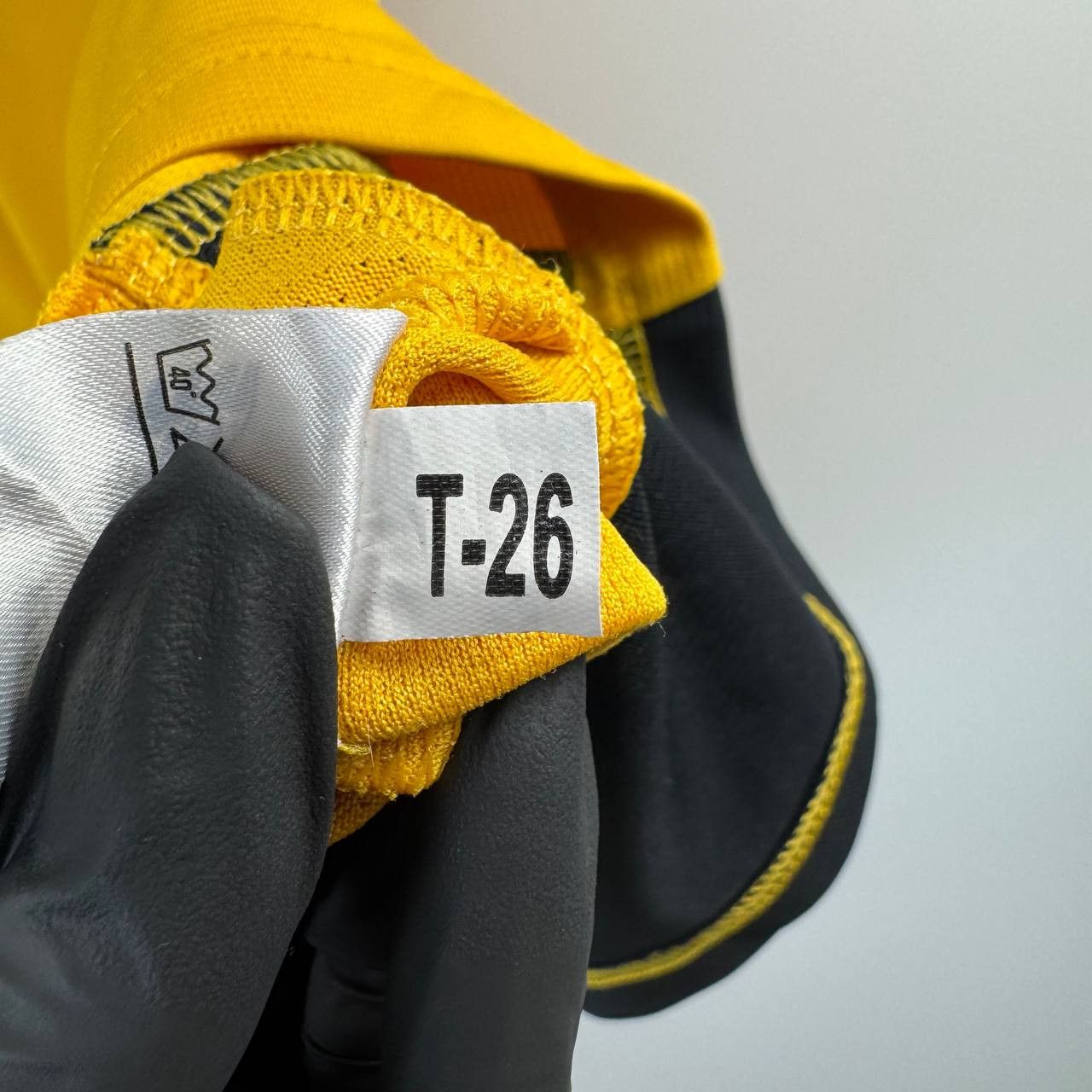Castore Castore Wolverhampton Wanderers Home 2022/23 Shirt Size XXL Size US XXL / EU 58 / 5 - 5 Thumbnail