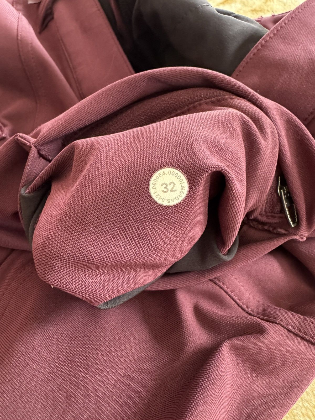 Lululemon Lululemon Pants 32 Waist, Slim Size US 32 / EU 48 - 4 Thumbnail