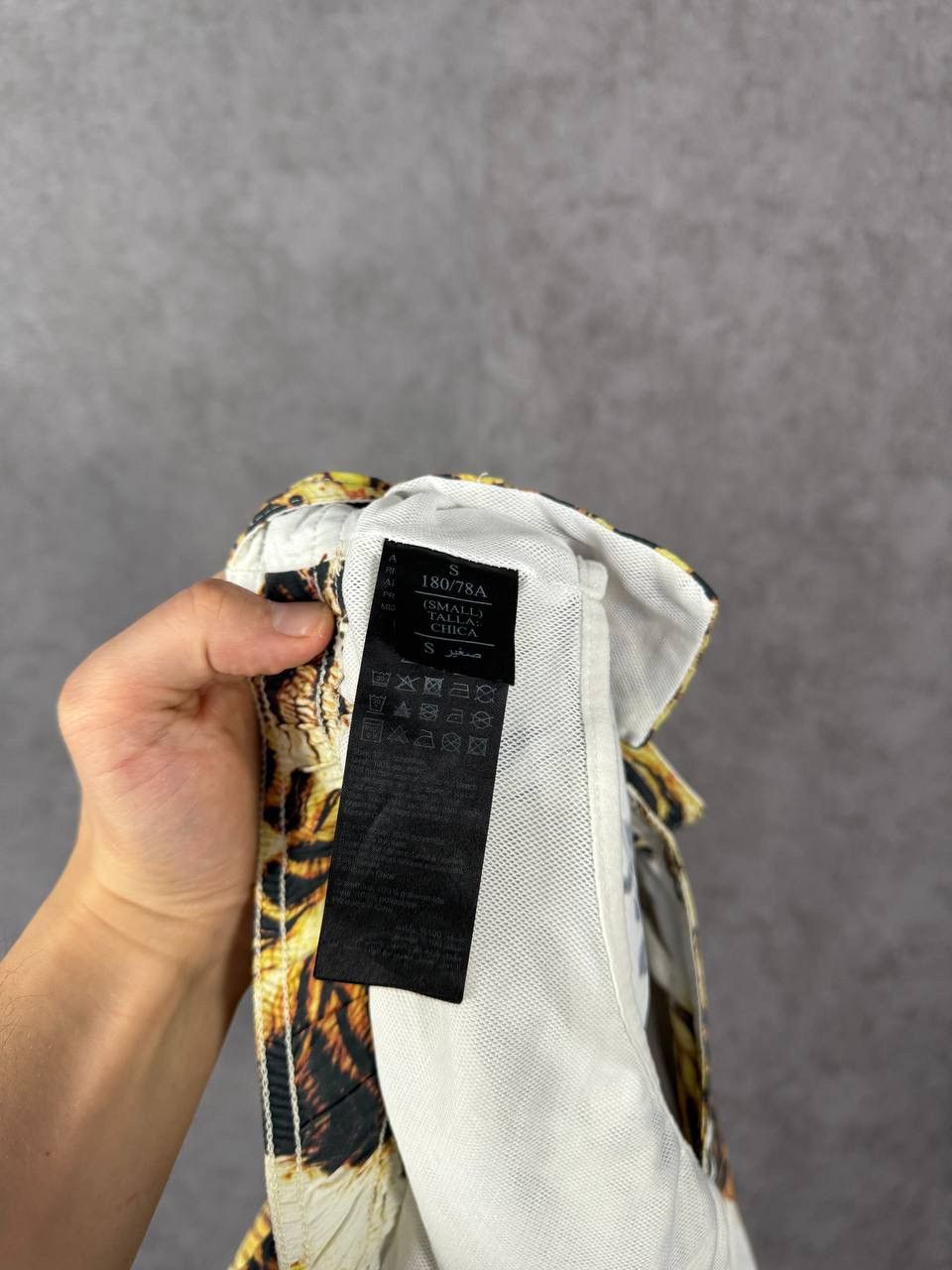 Allsaints Allsaints art designer crazy shorts Size US 30 / EU 46 - 6 Thumbnail