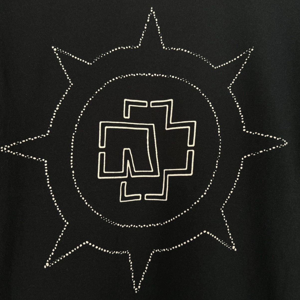 Band Tees Vintage Rammstein Reise Reise Screen Stars Euro T Shirt Size US L / EU 52-54 / 3 - 5 Thumbnail
