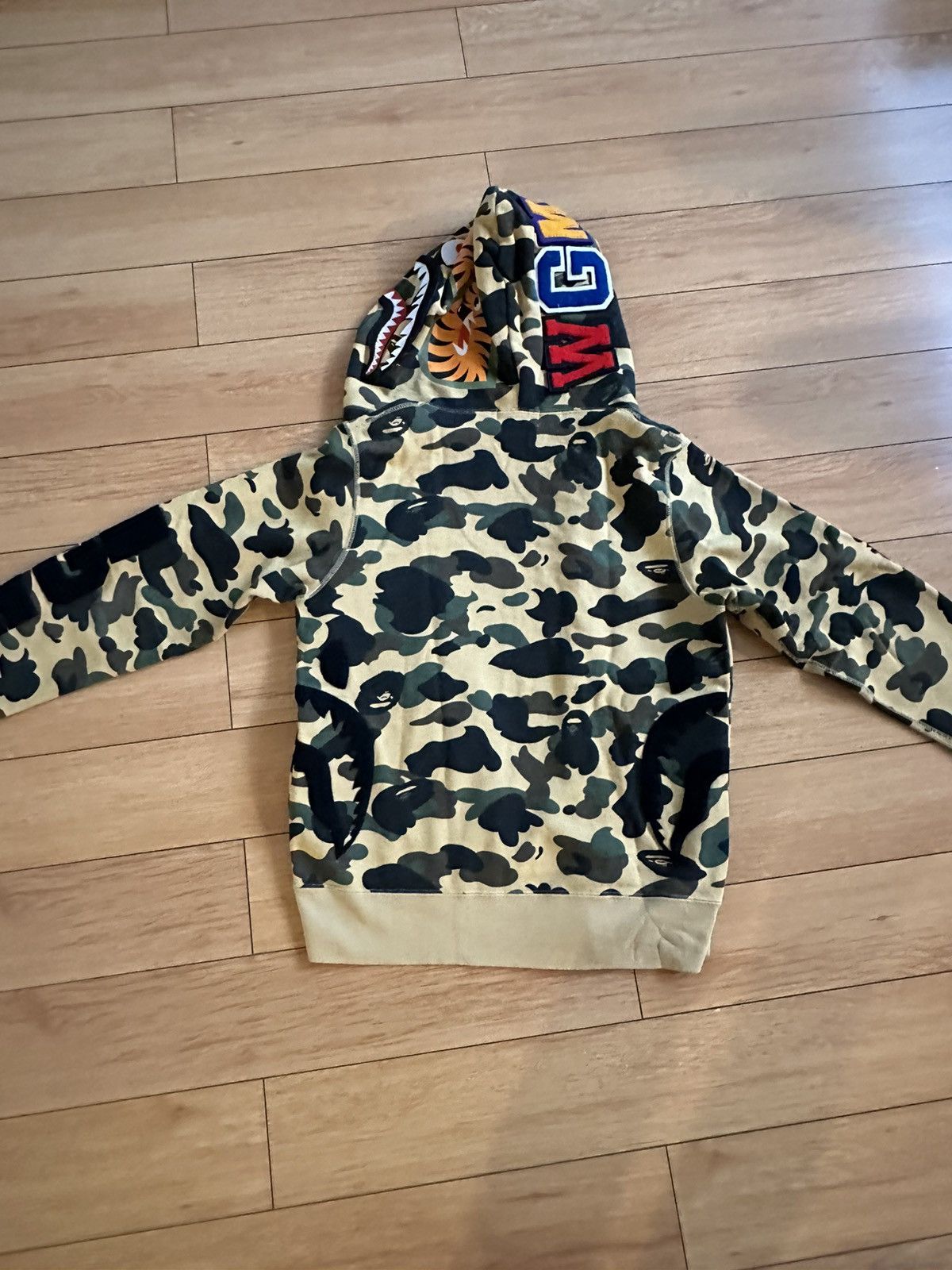 Bape 1st Camo Detachable Shark Full Zip Hoodie Size US M / EU 48-50 / 2 - 2 Thumbnail