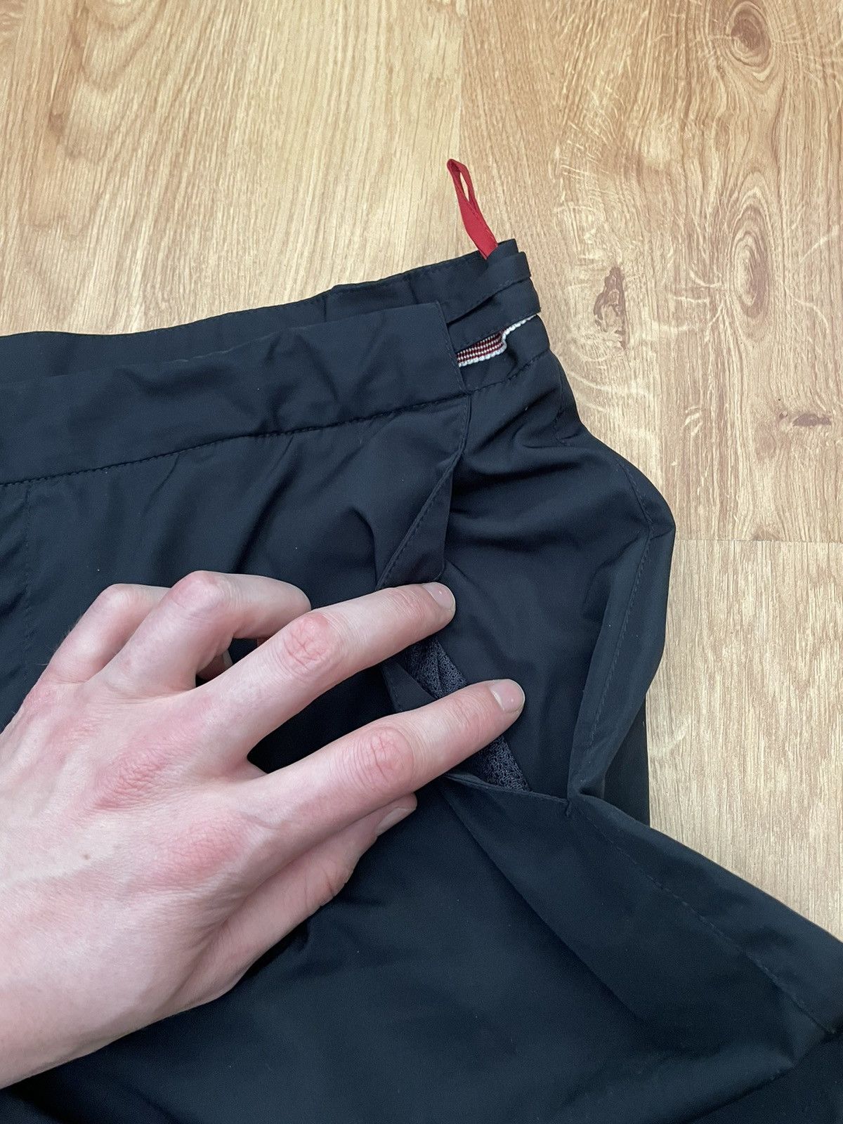 Prada Prada nylon shorts Size US 32 / EU 48 - 11 Thumbnail
