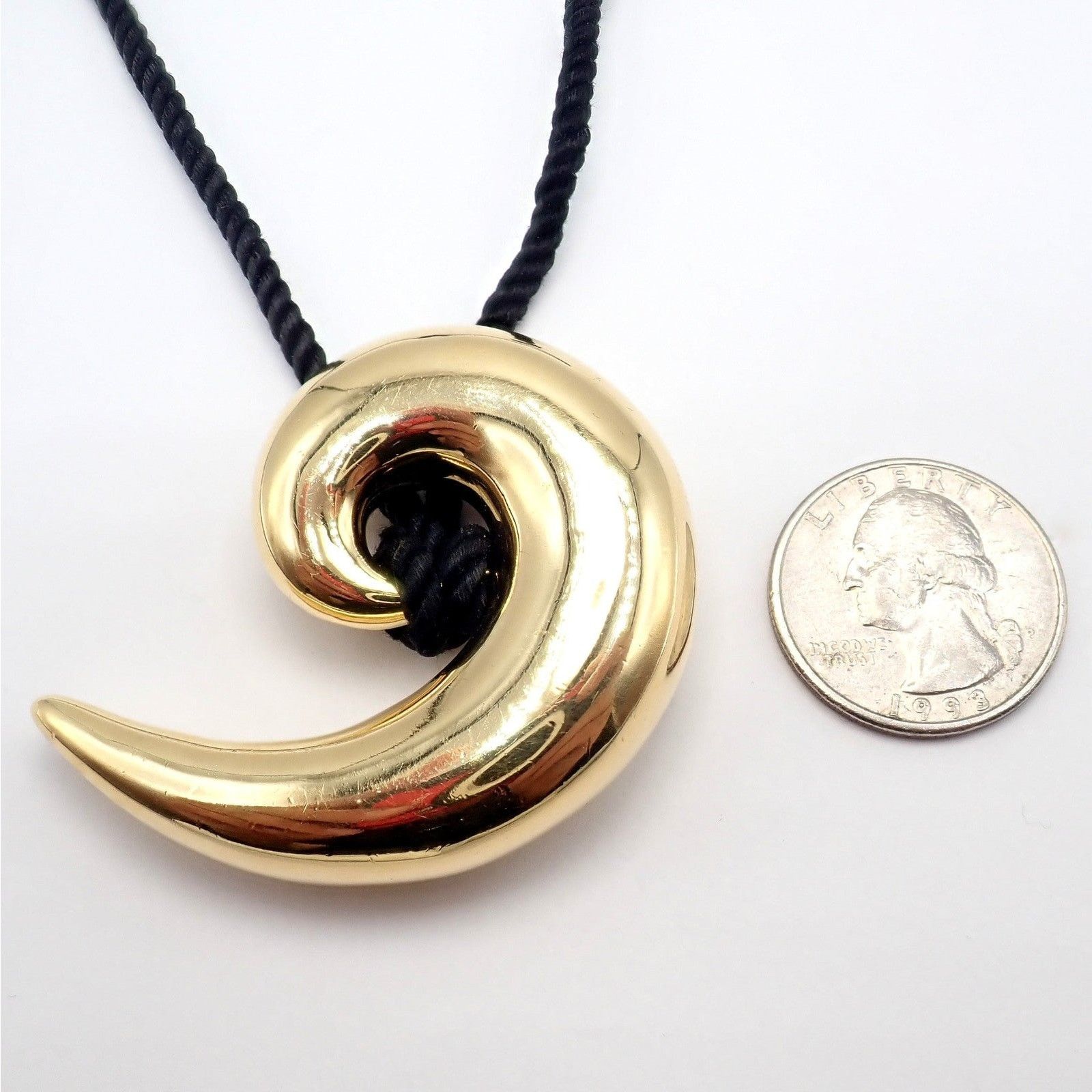 Tiffany & Co. Tiffany & Co 18k Gold Cummings Spiral Nautilus Necklace Size ONE SIZE - 5 Thumbnail