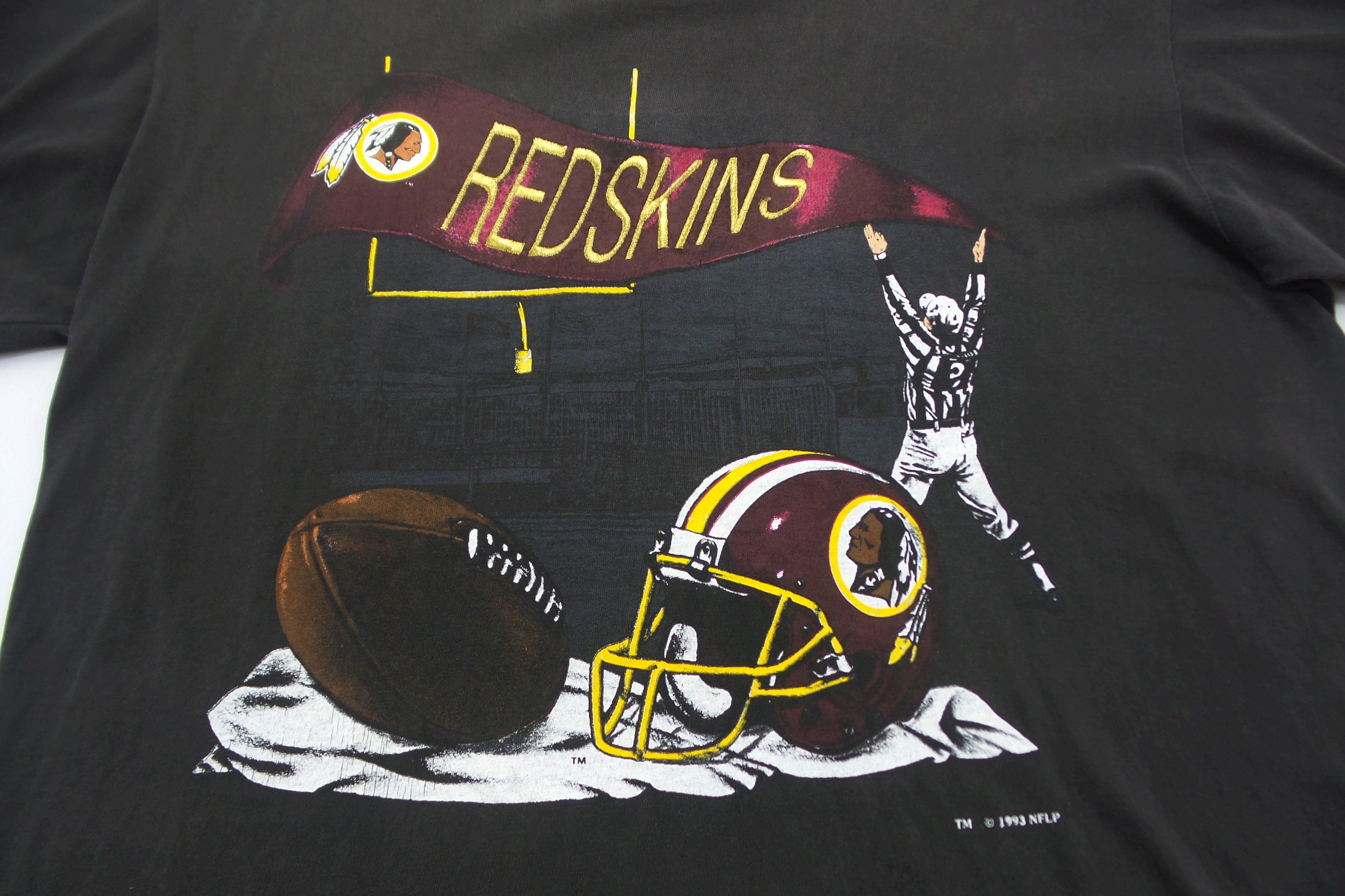NFL × Nutmeg × Vintage DISTRESSED Nutmeg Mills 'Washington Redskins' T-shirts Size US XL / EU 56 / 4 - 6 Thumbnail