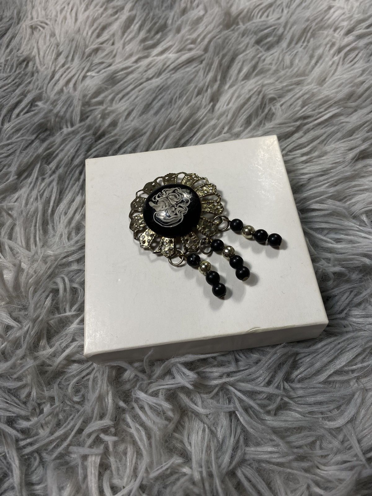Jewelry Vintage Medusa Cameo Brooch | Japanese Brand Size ONE SIZE - 2 Thumbnail