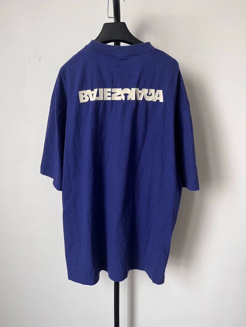 Balenciaga Balenciaga Logo Printed Crew Neck Pullover Short Sleeve T- Size US XXL / EU 58 / 5 - 2 Thumbnail