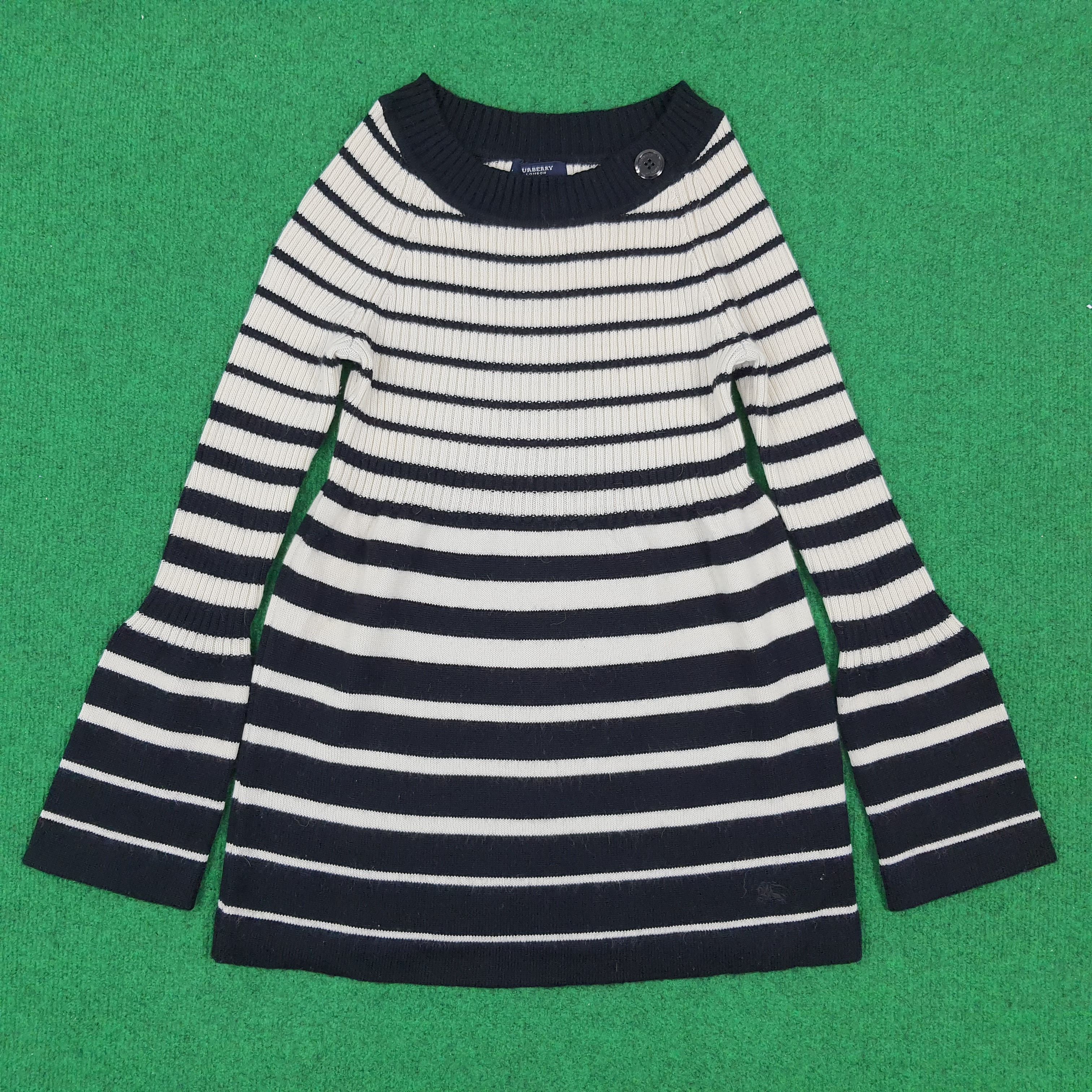 Burberry × Vintage Vintage Burberry Knitted Long Sleeve Winter Style Shirt Size XXS / US 00 / IT 34 - 1 Thumbnail